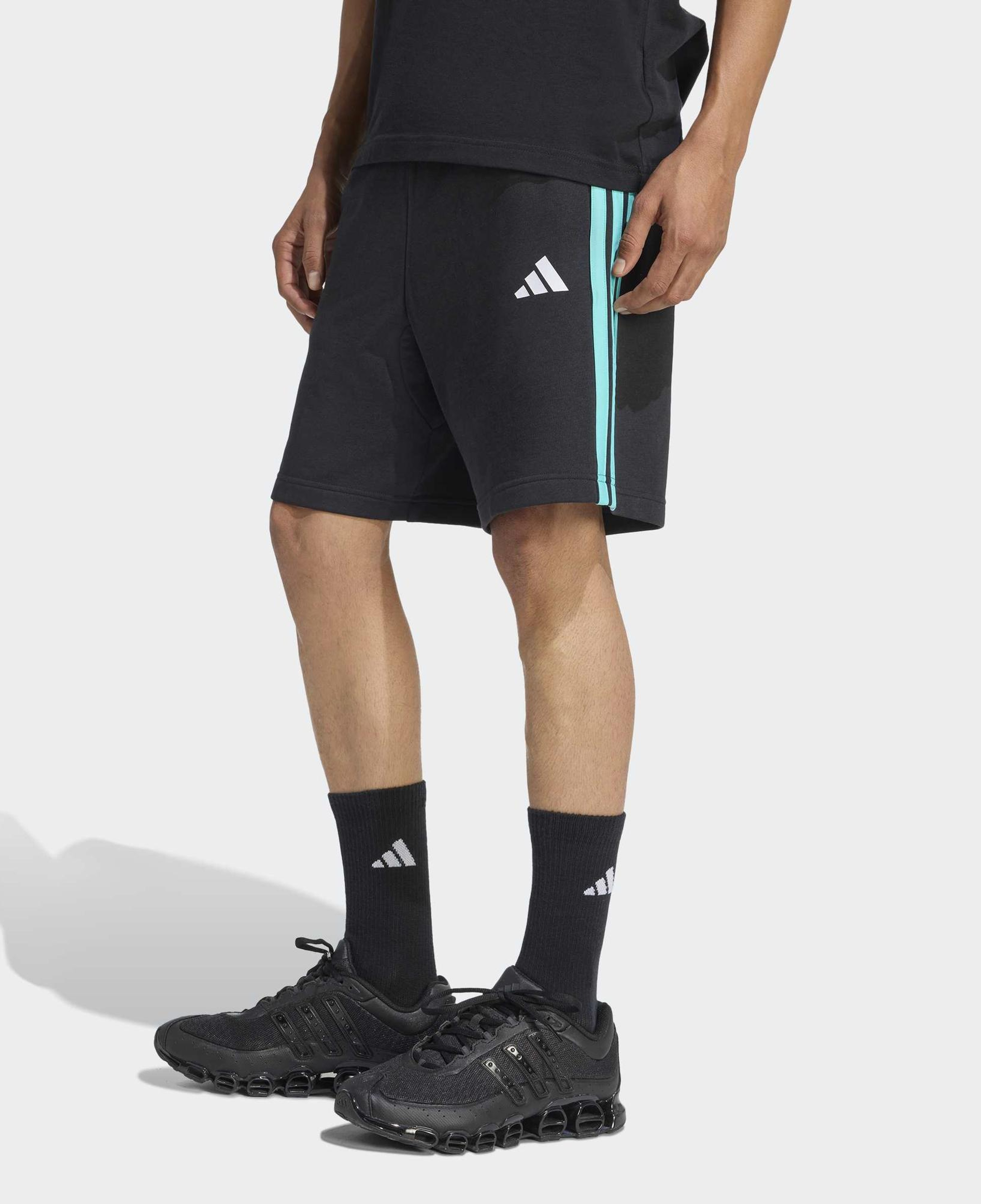 adidas Mercedes Amg Petronas Formula 1 Team Dna Erkek Siyah Şort