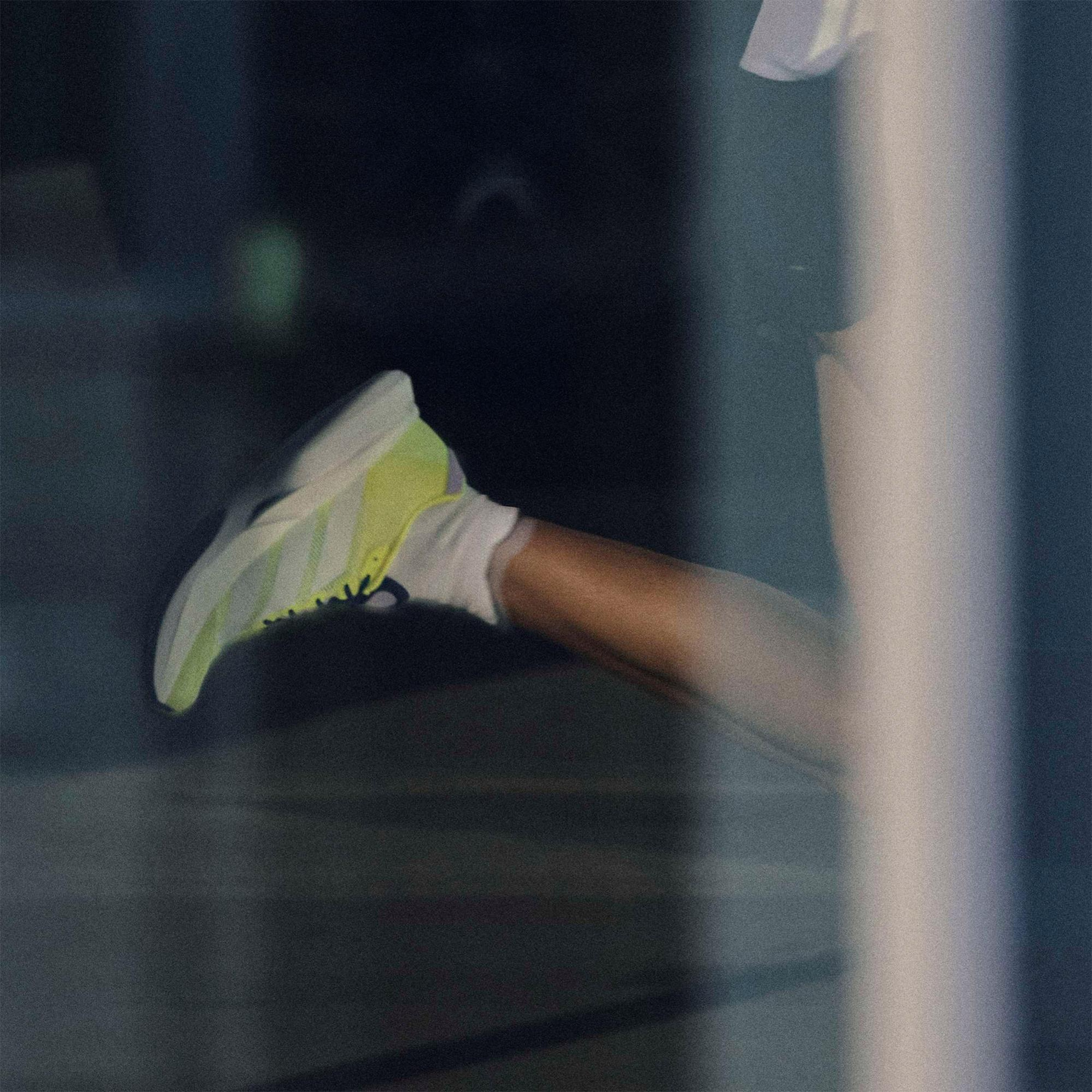 adidas Adizero Boston 13 Kadın Sarı Koşu Ayakkabısı