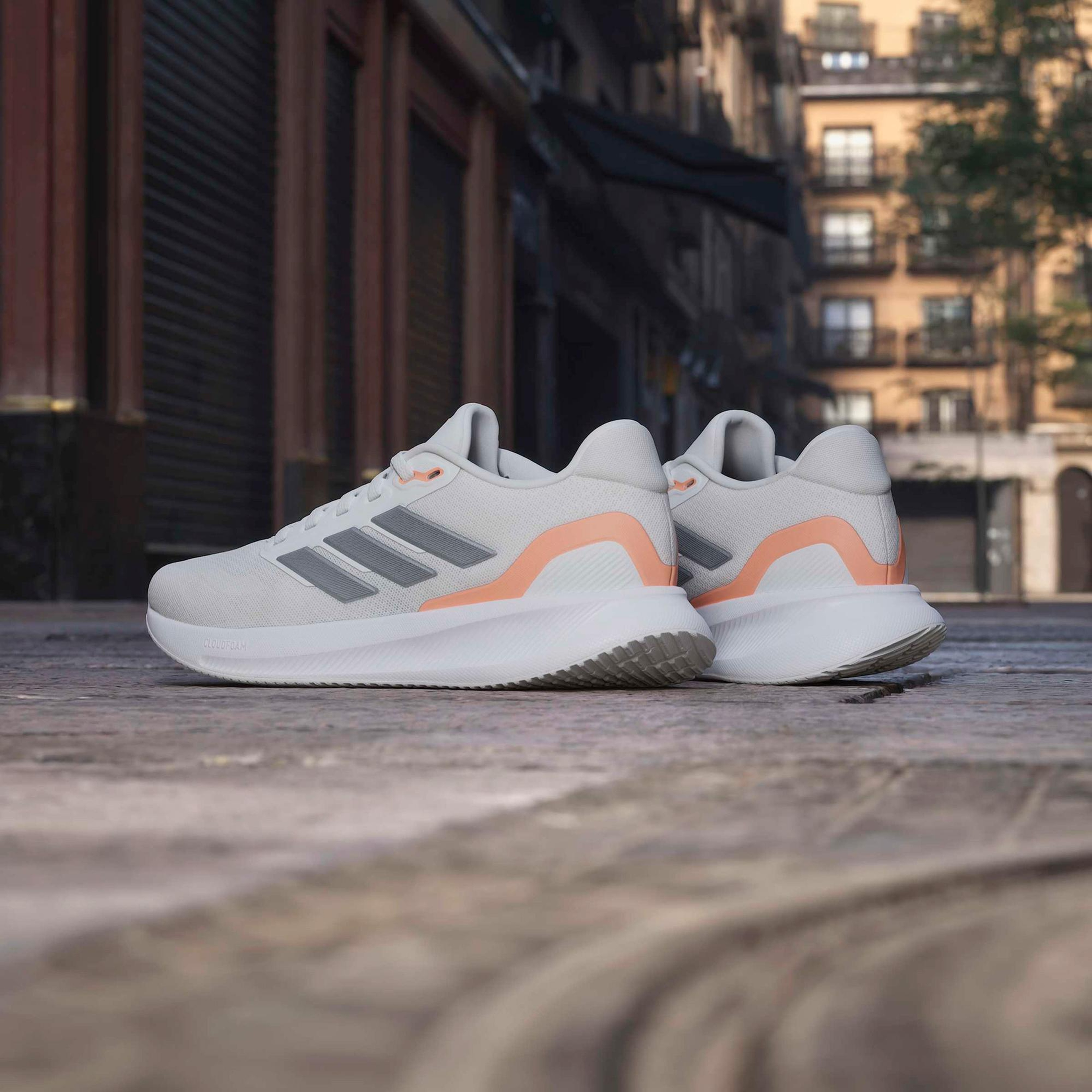 adidas Runfalcon 5 Kadın Gri Koşu Ayakkabısı