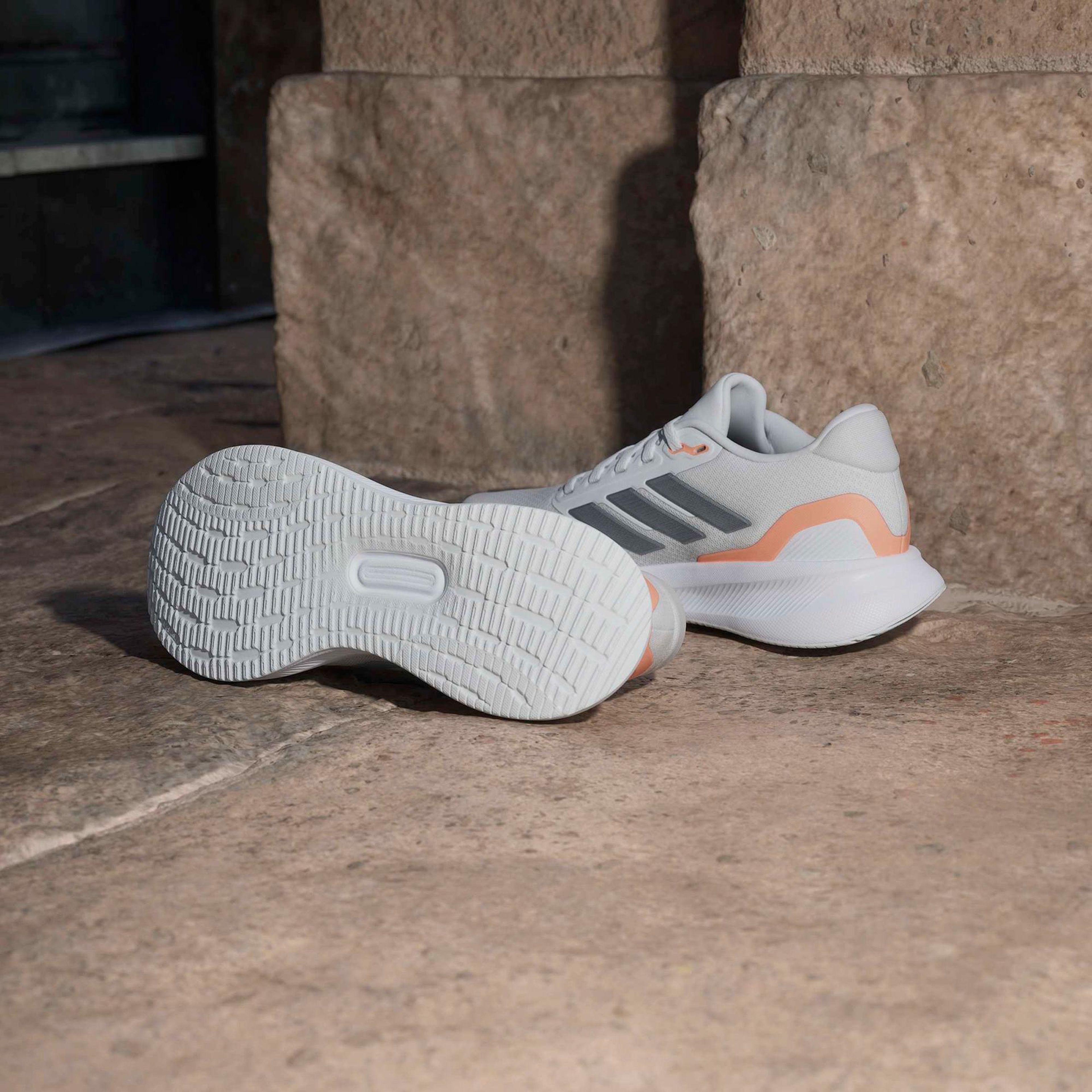 adidas Runfalcon 5 Kadın Gri Koşu Ayakkabısı