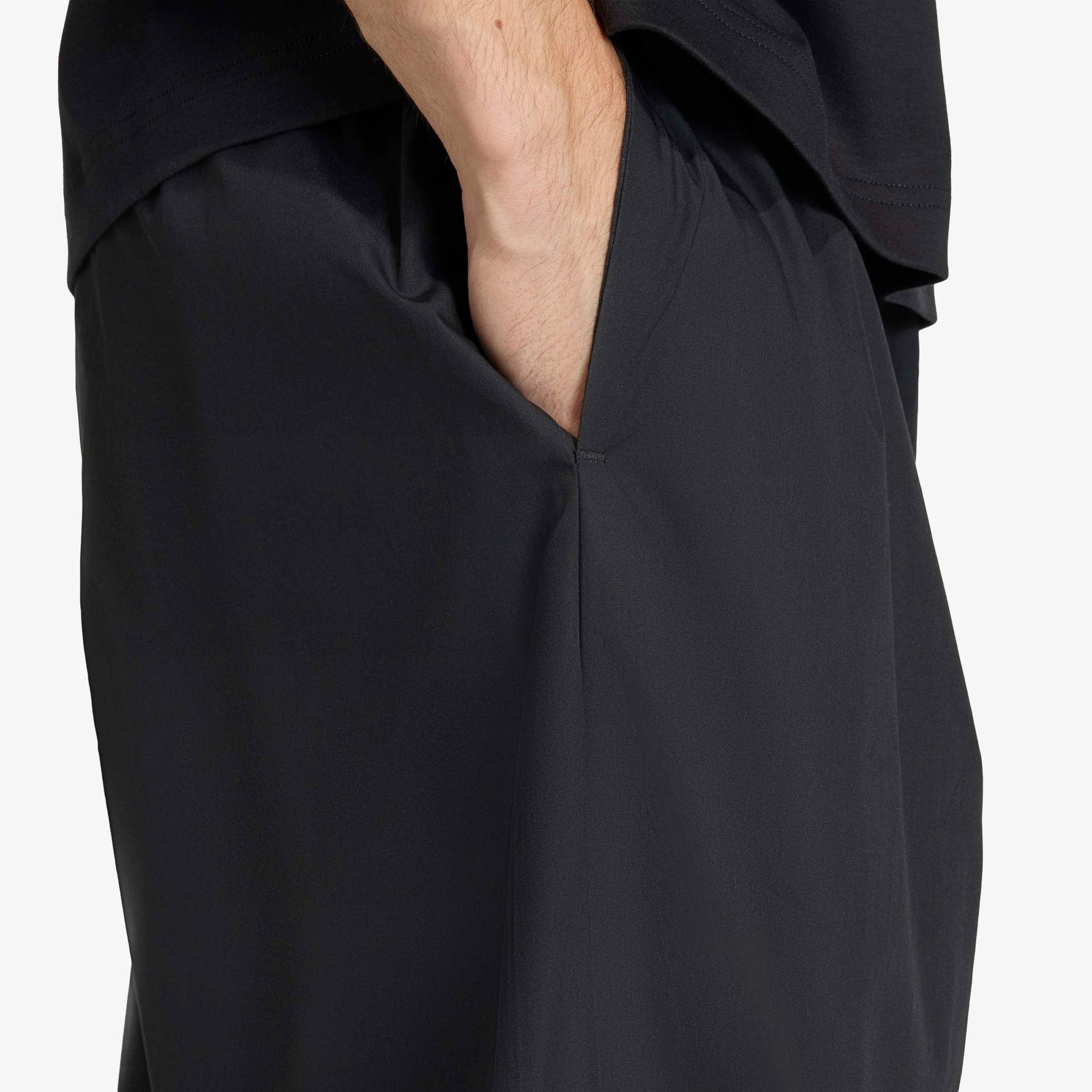 adidas City Tech Dokuma Erkek Siyah Antrenman Eşofman Altı