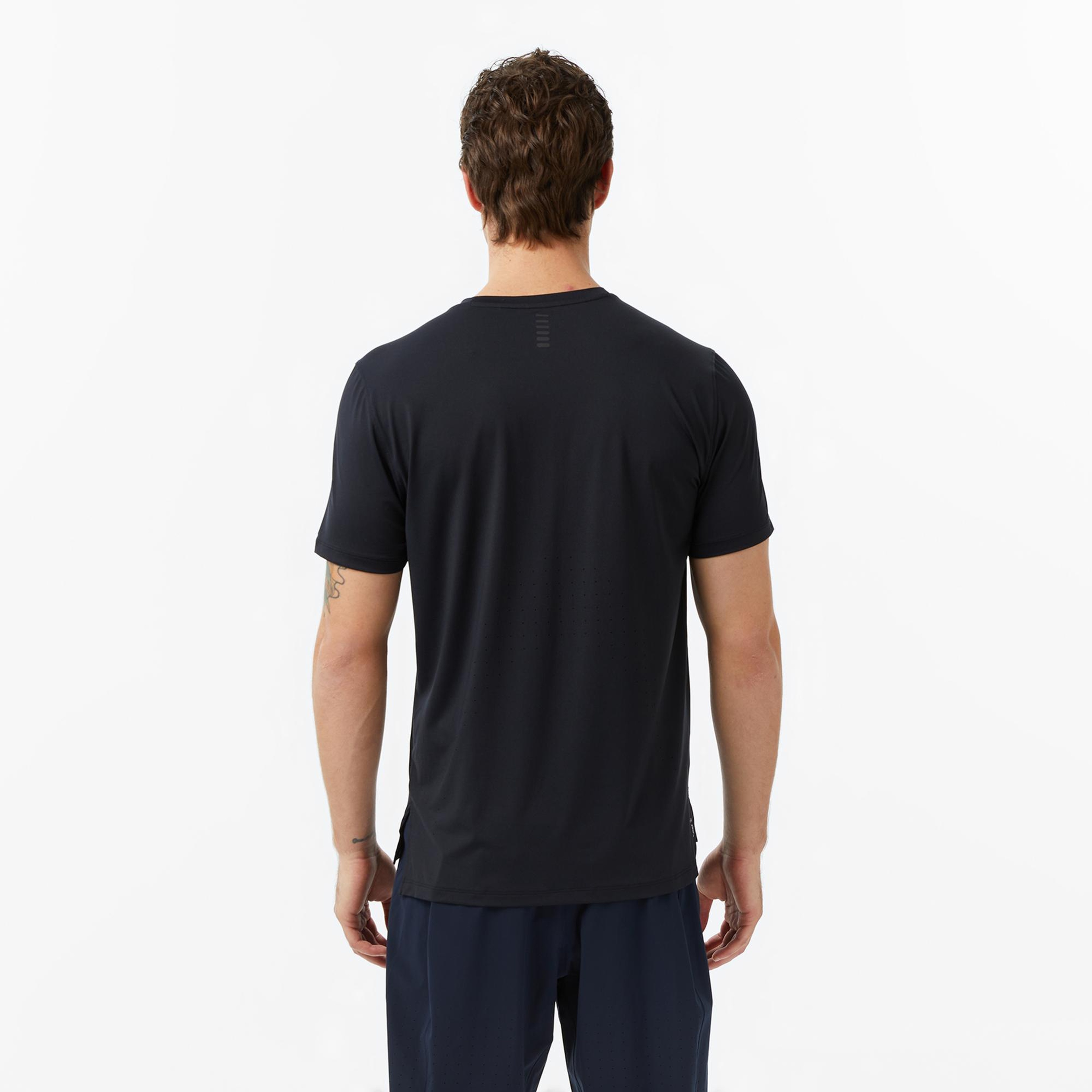 Under Armour Launch Elite Shortsleeve Erkek Siyah Koşu T-Shirt