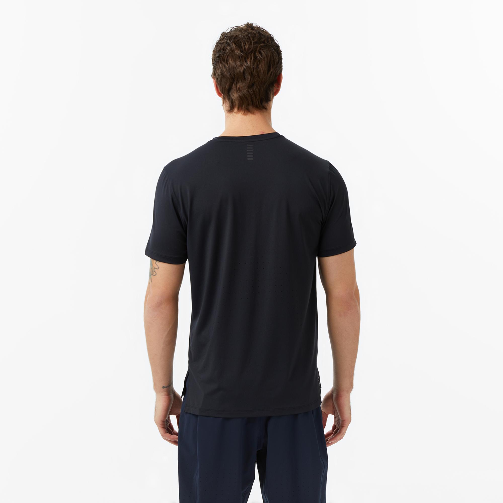 Under Armour Launch Elite Shortsleeve Erkek Siyah Koşu T-Shirt