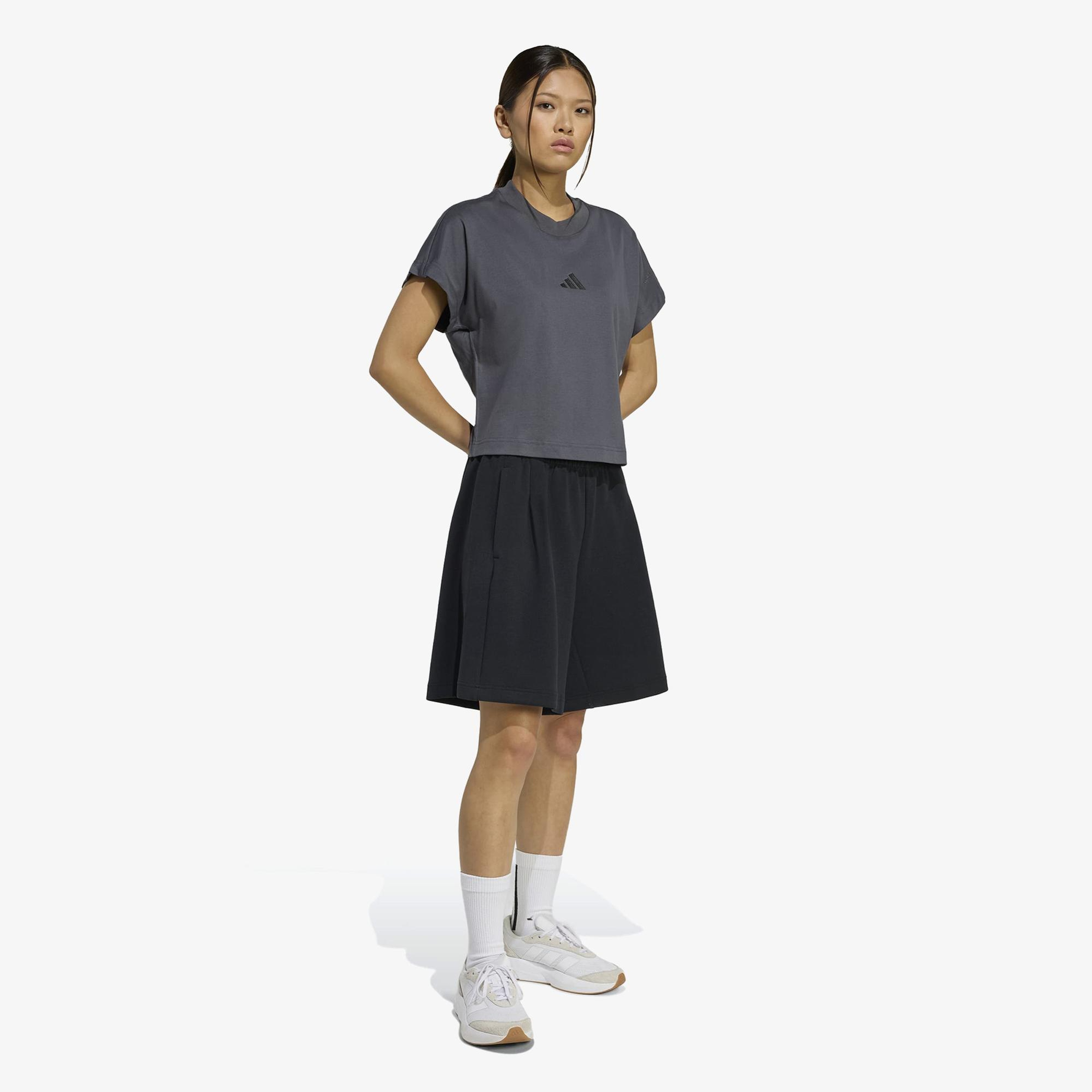 adidas All Szn Kadın Gri Antrenman T-Shirt