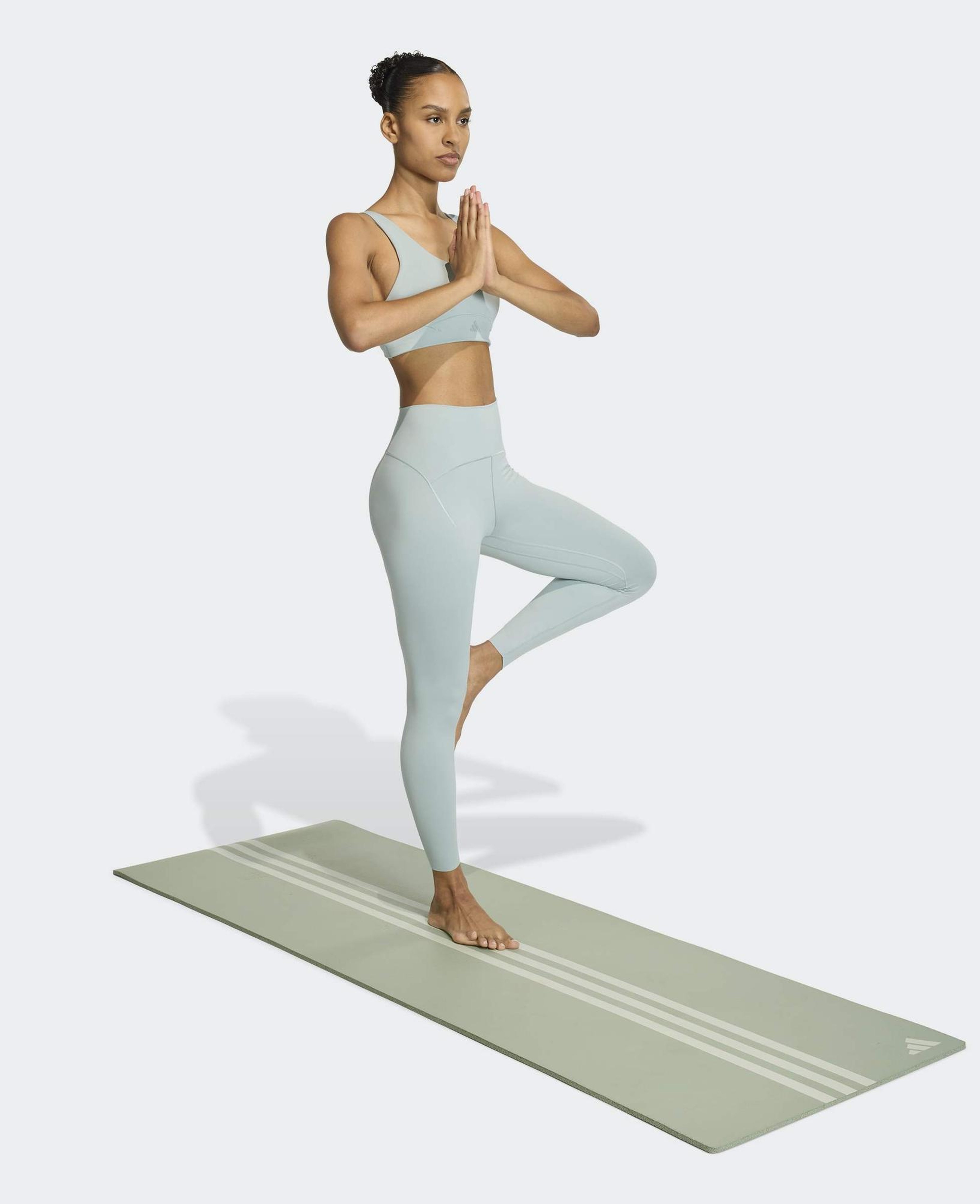 adidas All Me Luxe Medium Support Kadın Yeşil Antrenman Bra