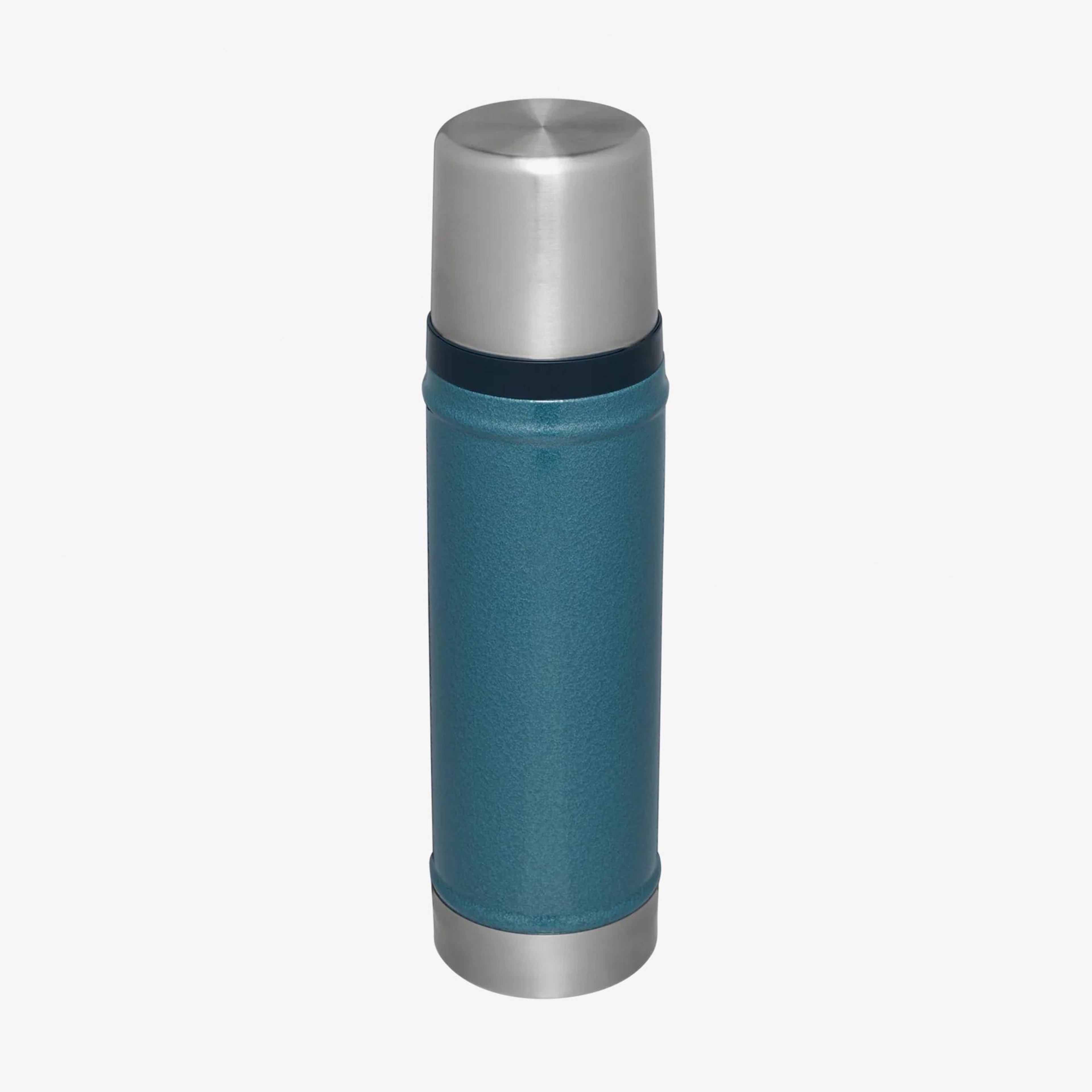 Stanley The Legendary Classic 0.60L Mavi Termos