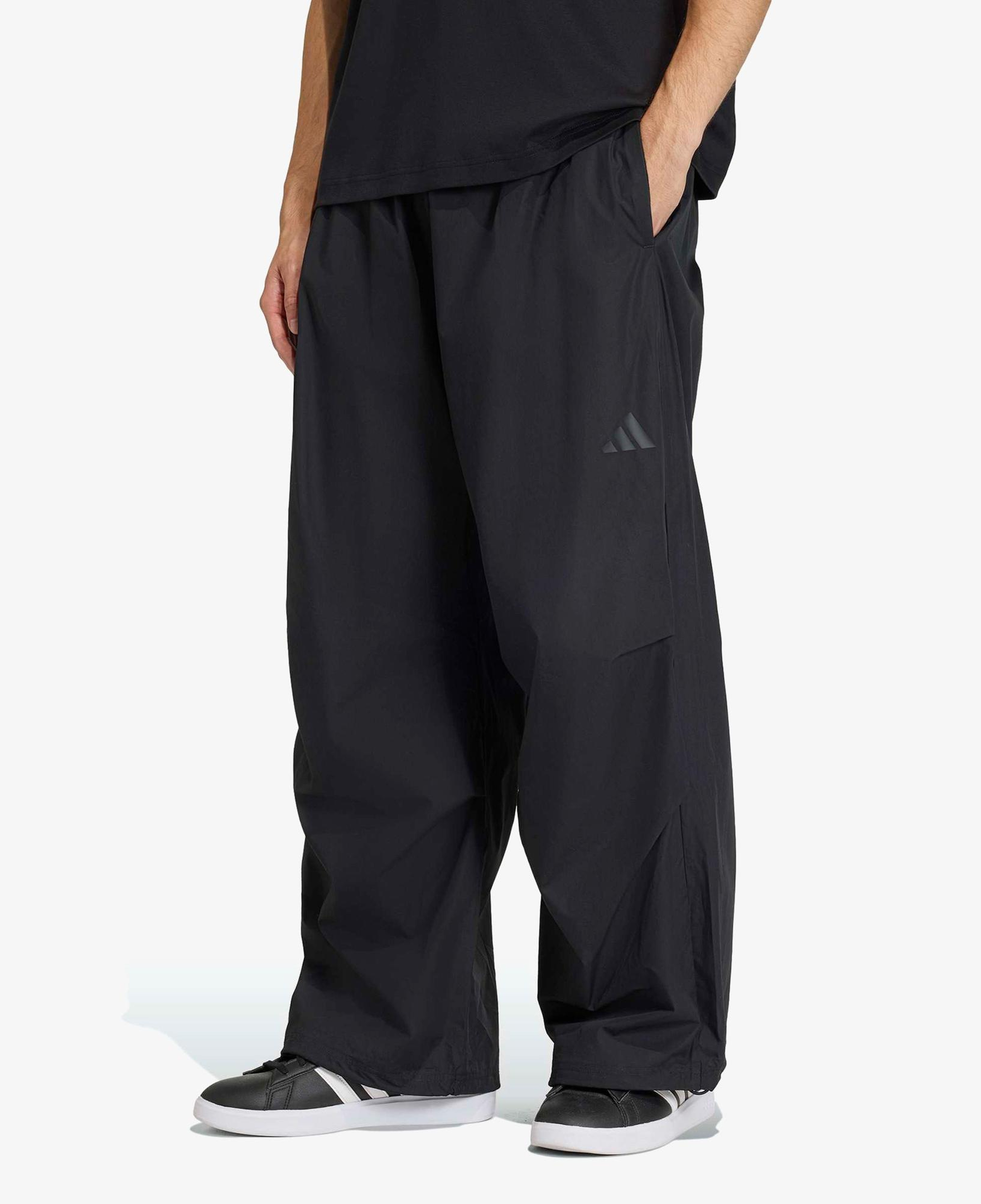 adidas City Tech Dokuma Erkek Siyah Antrenman Eşofman Altı