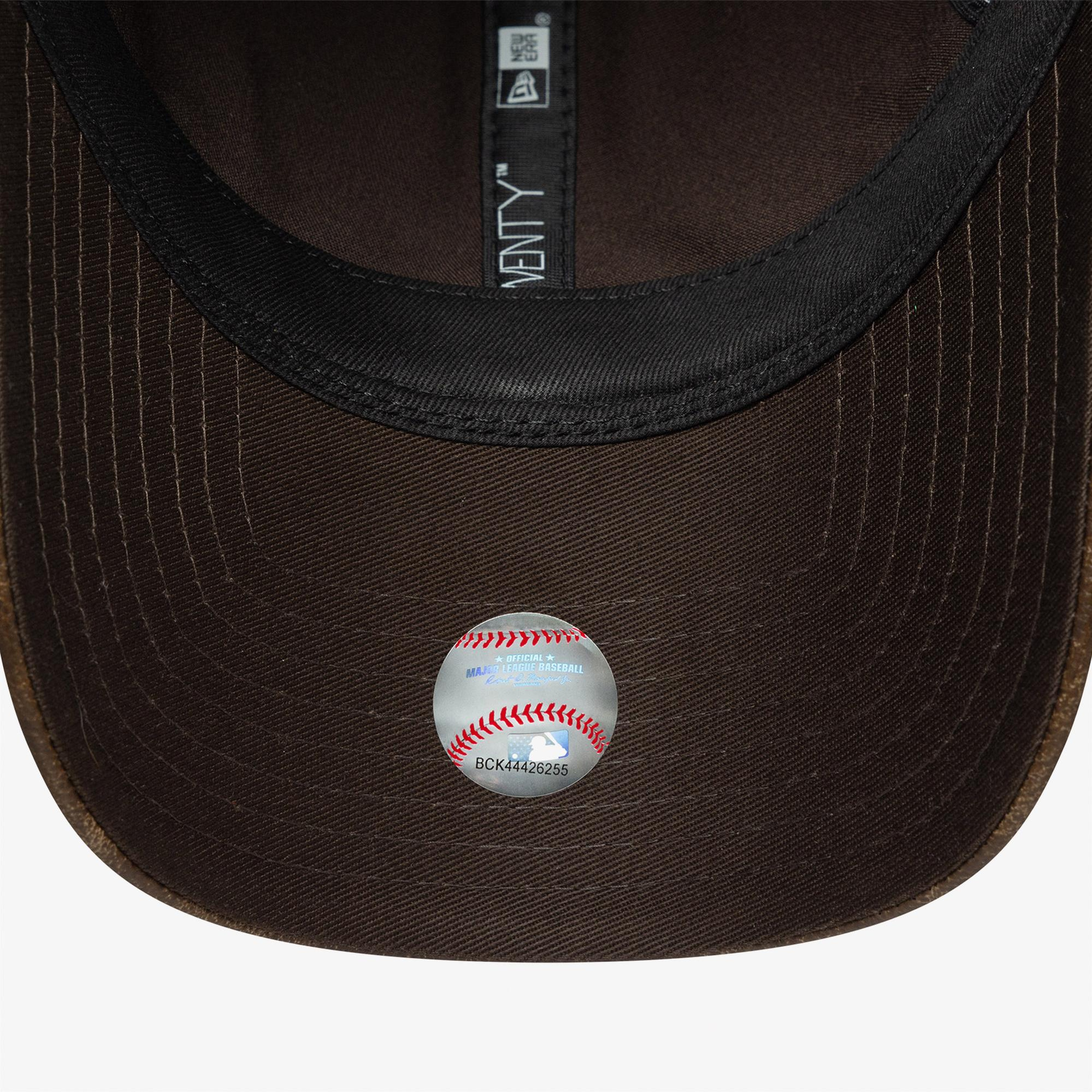 New Era Worn Pu 9Twenty Neyyan Unisex Kahverengi Şapka