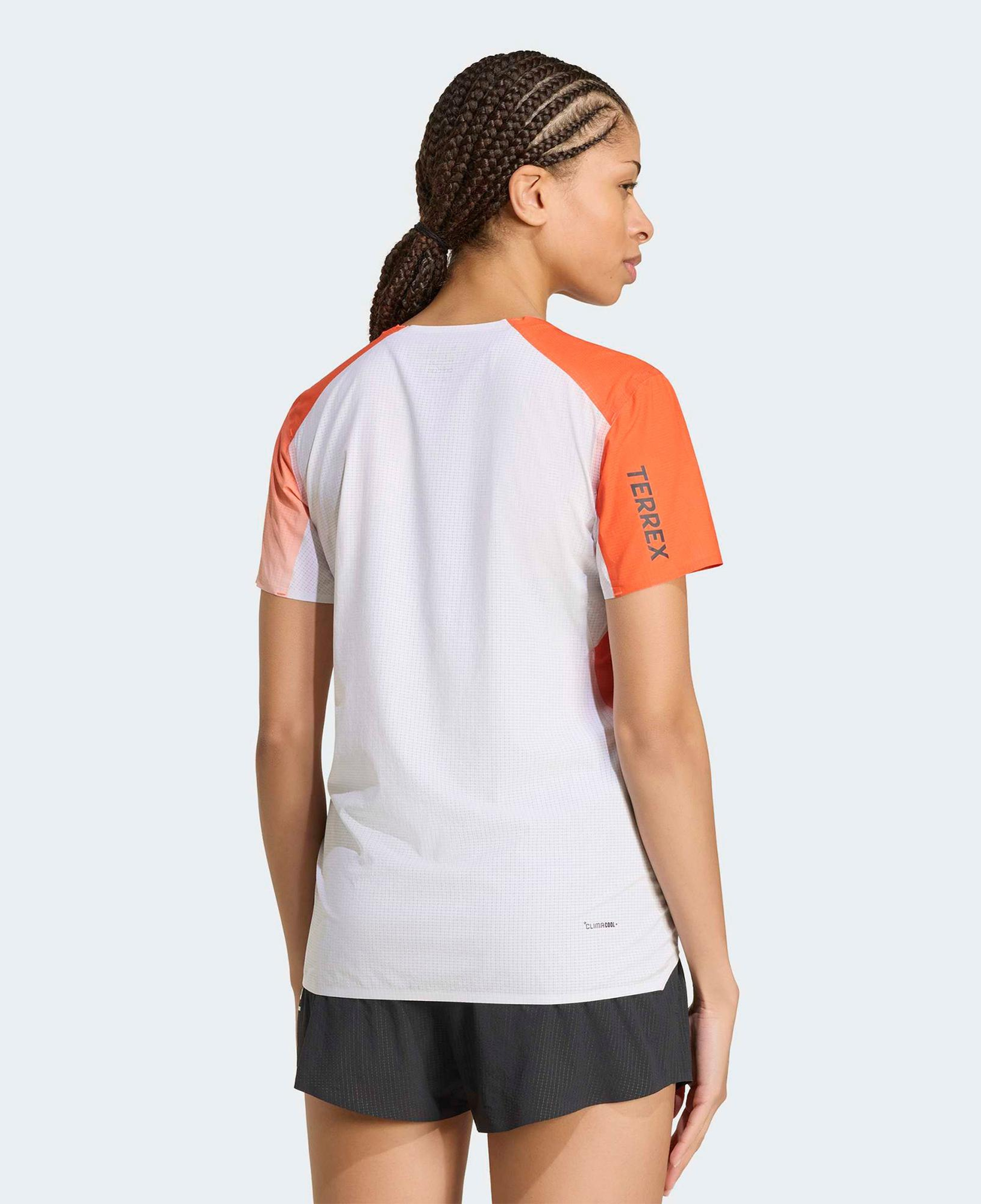 adidas Terrex Xperior Pro Kadın Beyaz Koşu T-Shirt