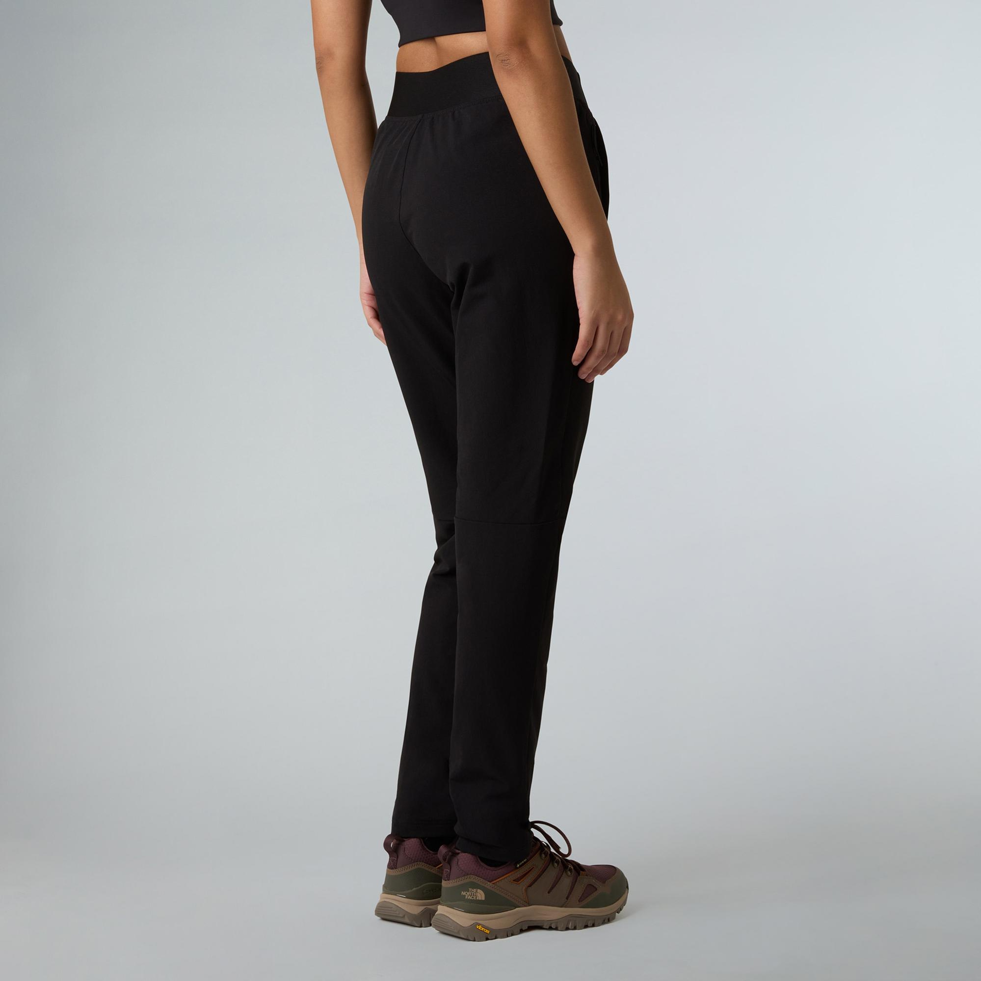The North Face Quest Softshell Kadın Siyah Outdoor Pantolon
