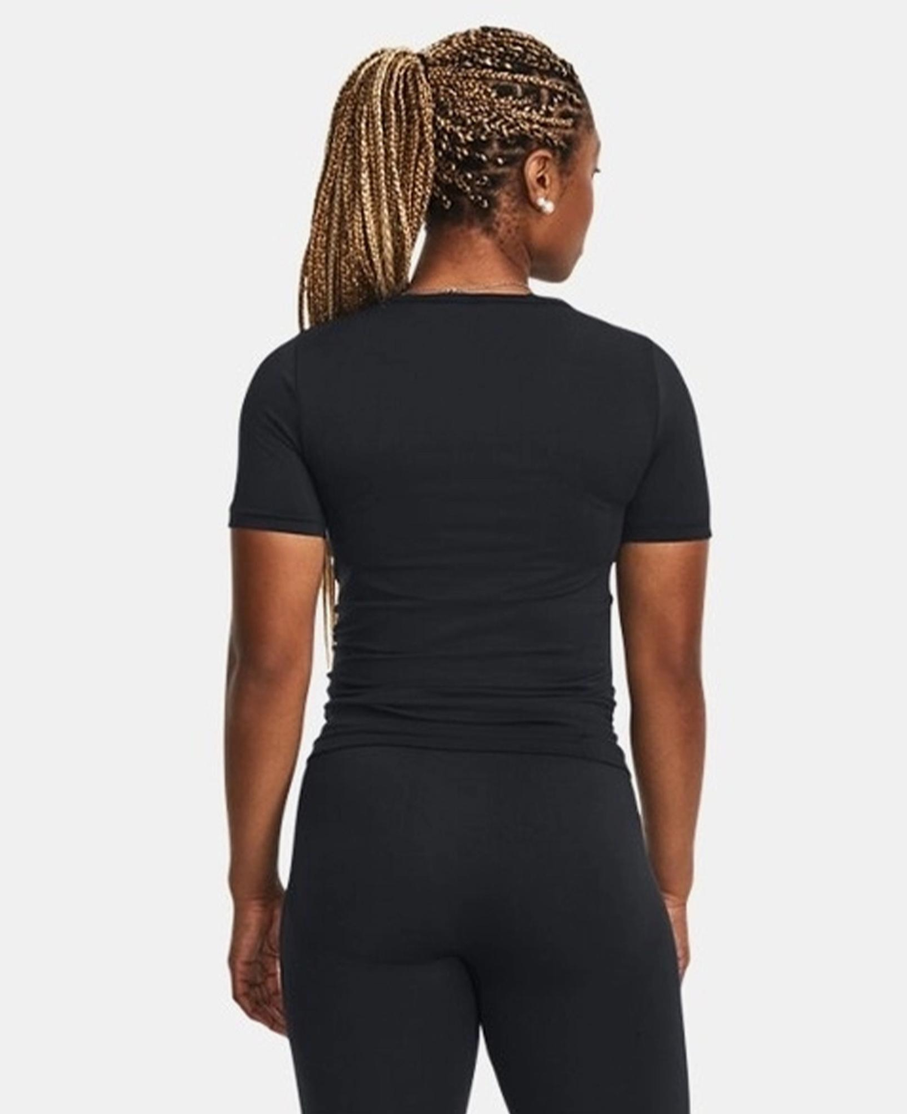 Under Armour Vanish Elite Dikişsiz Kadın Siyah T-Shirt