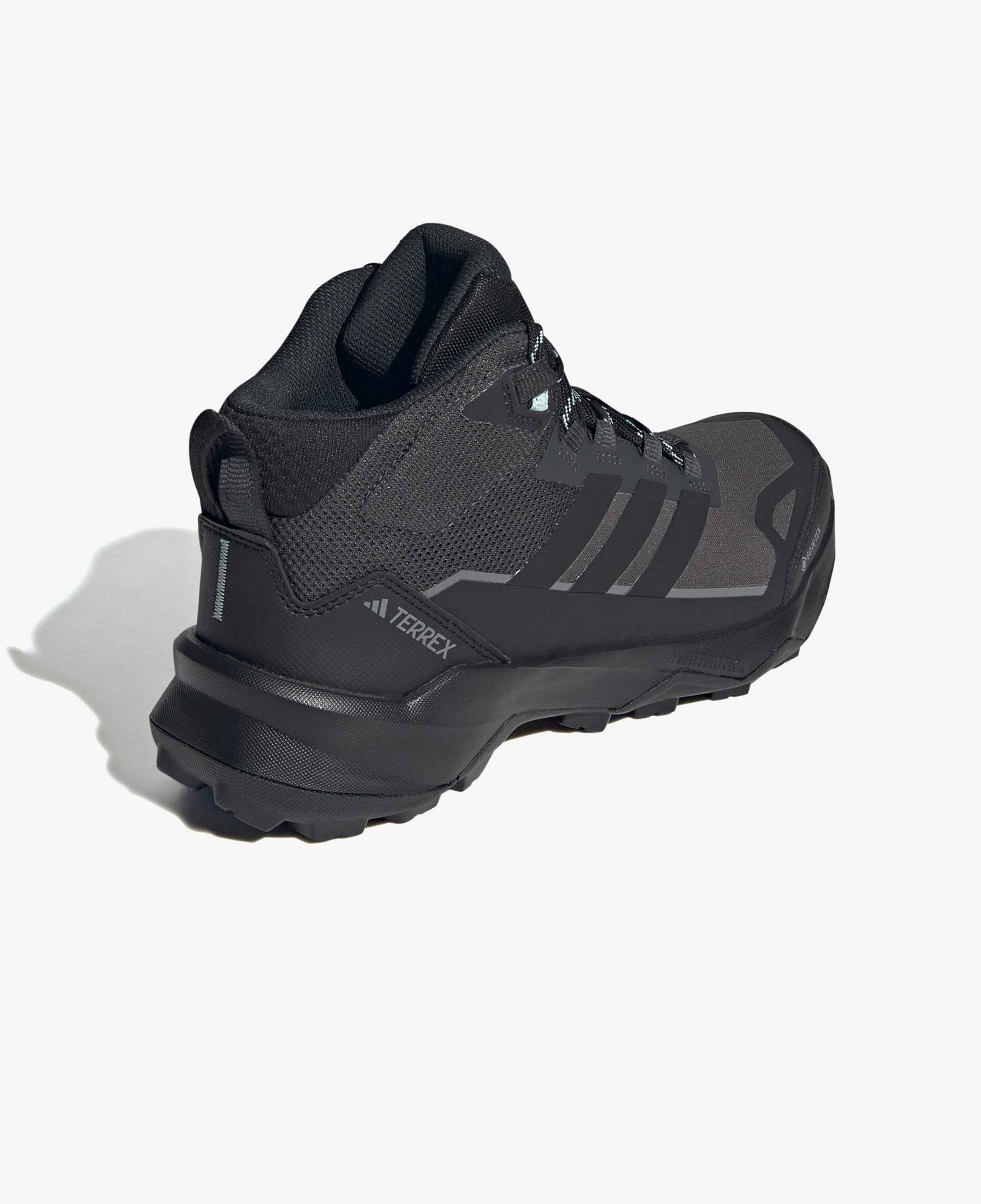adidas Terrex Skychaser Ax5 Mid Gore-Tex Kadın Gri Yürüyüş Ayakkabısı