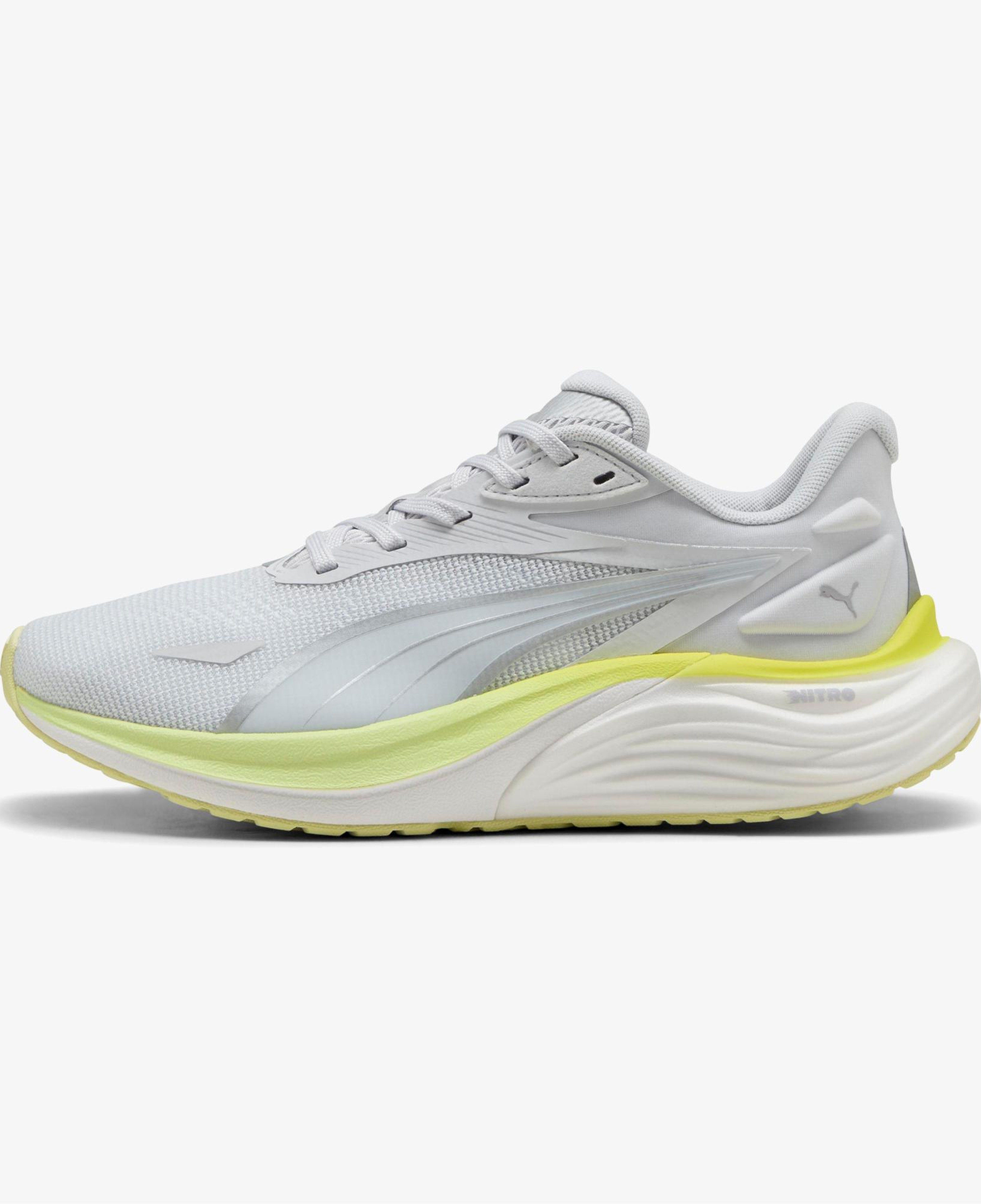 Puma Electrify Nitro 4 Kadın Beyaz Koşu Ayakkabısı
