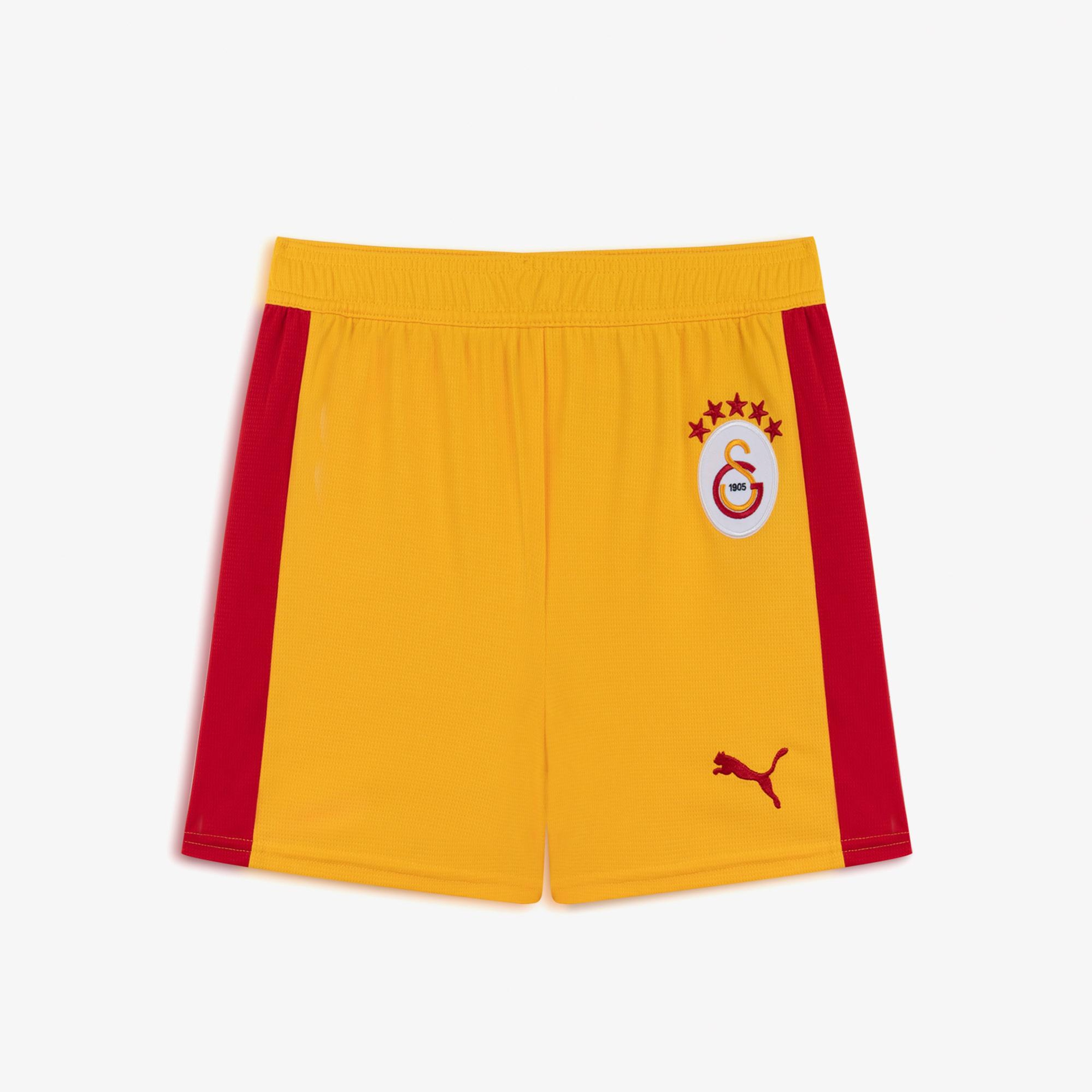 Puma Galatasaray S.K Retro Çocuk Sarı Futbol Şortu