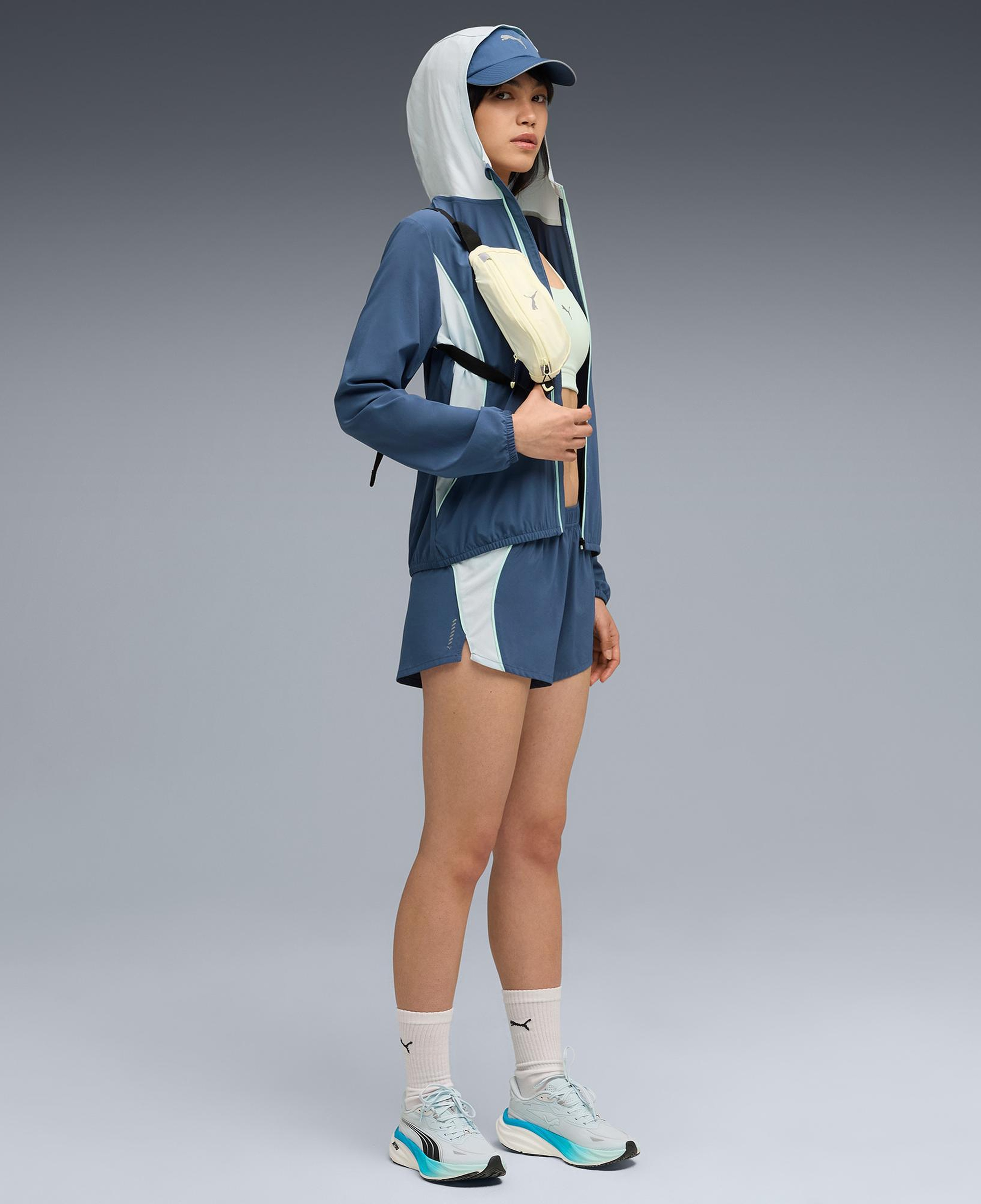 Puma Run Velocity Woven Kadın Lacivert Koşu Ceketi