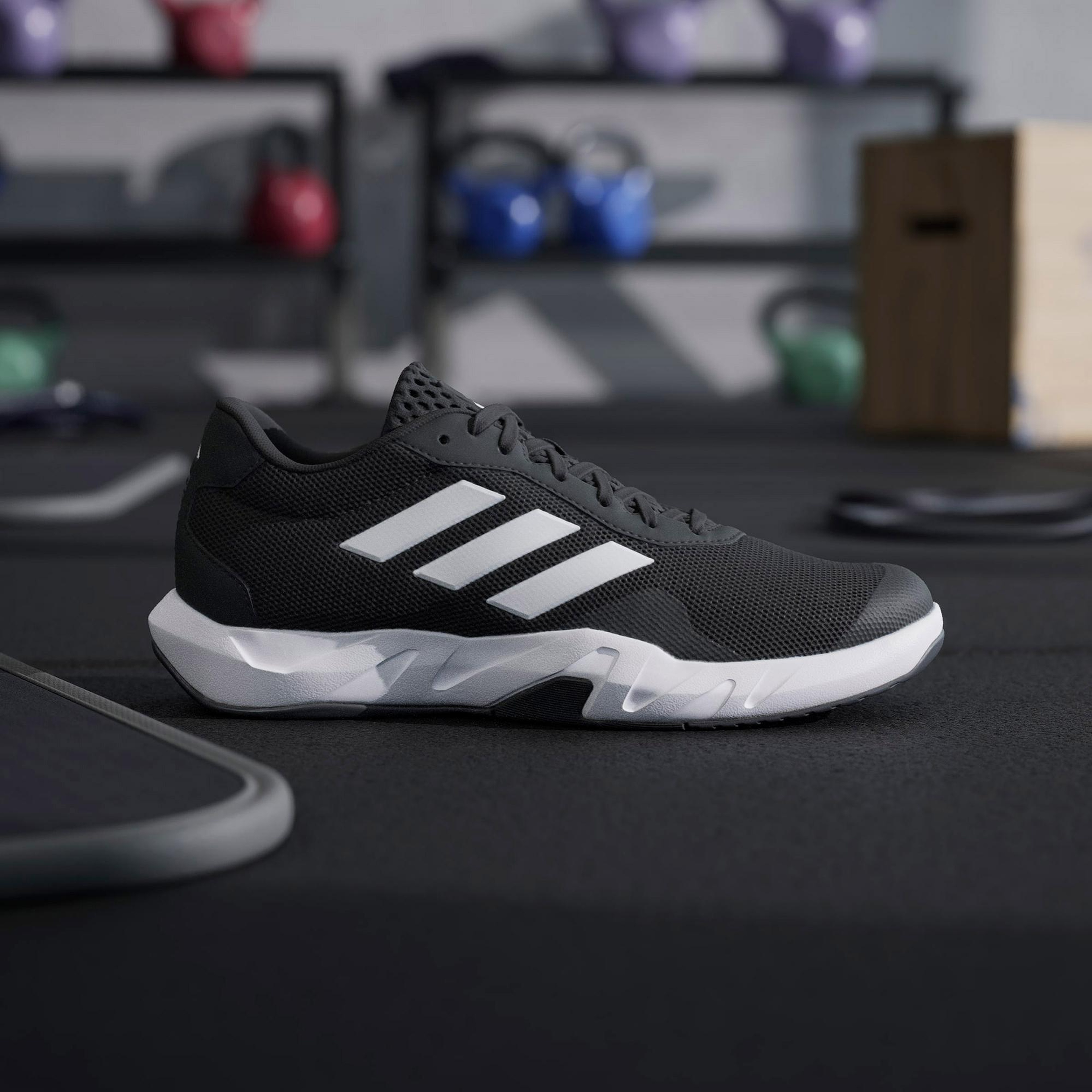 adidas Amplimove Erkek Siyah Antrenman Ayakkabısı