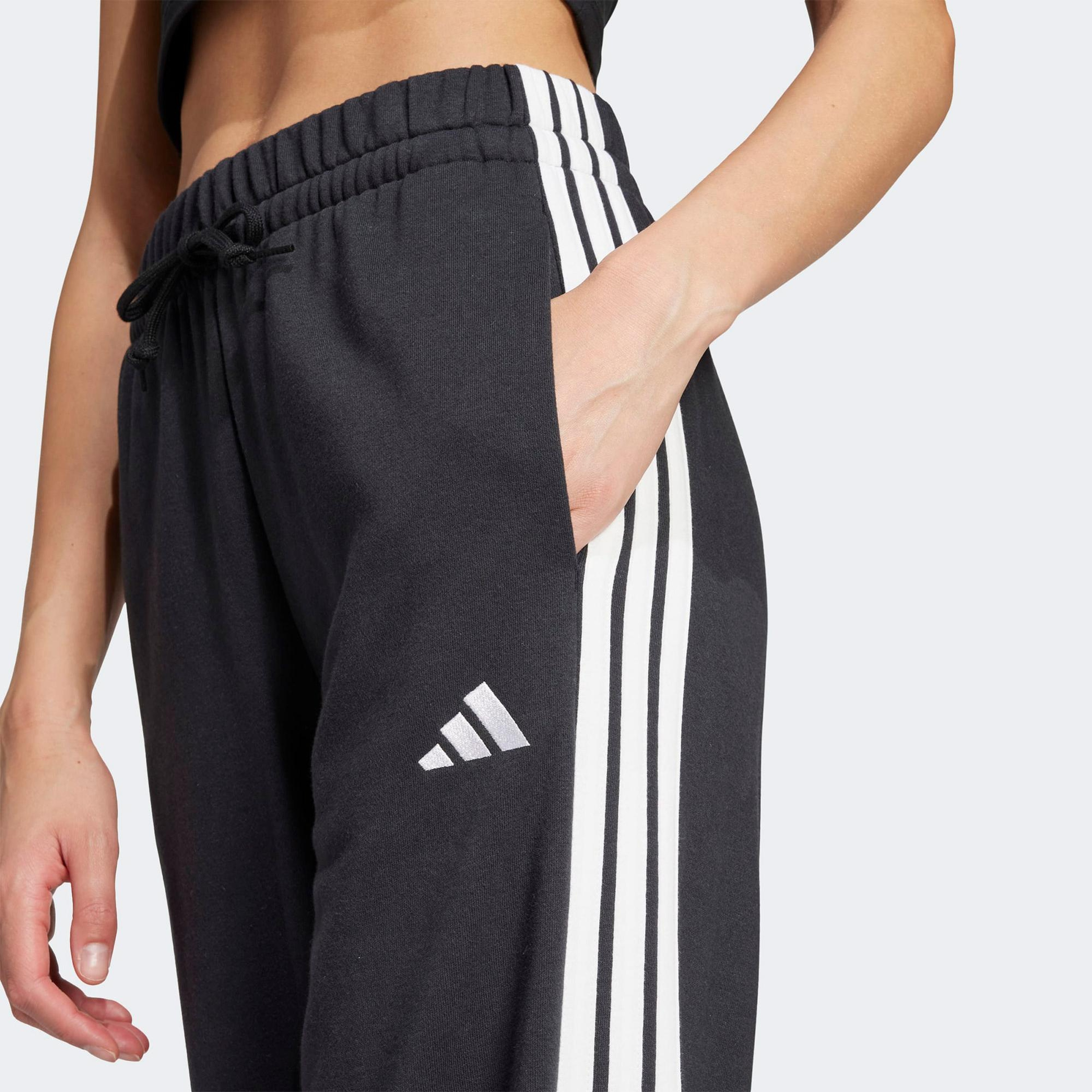 adidas Essentials 3 Stripes Open Hem French Terry Kadın Siyah Eşofman Altı