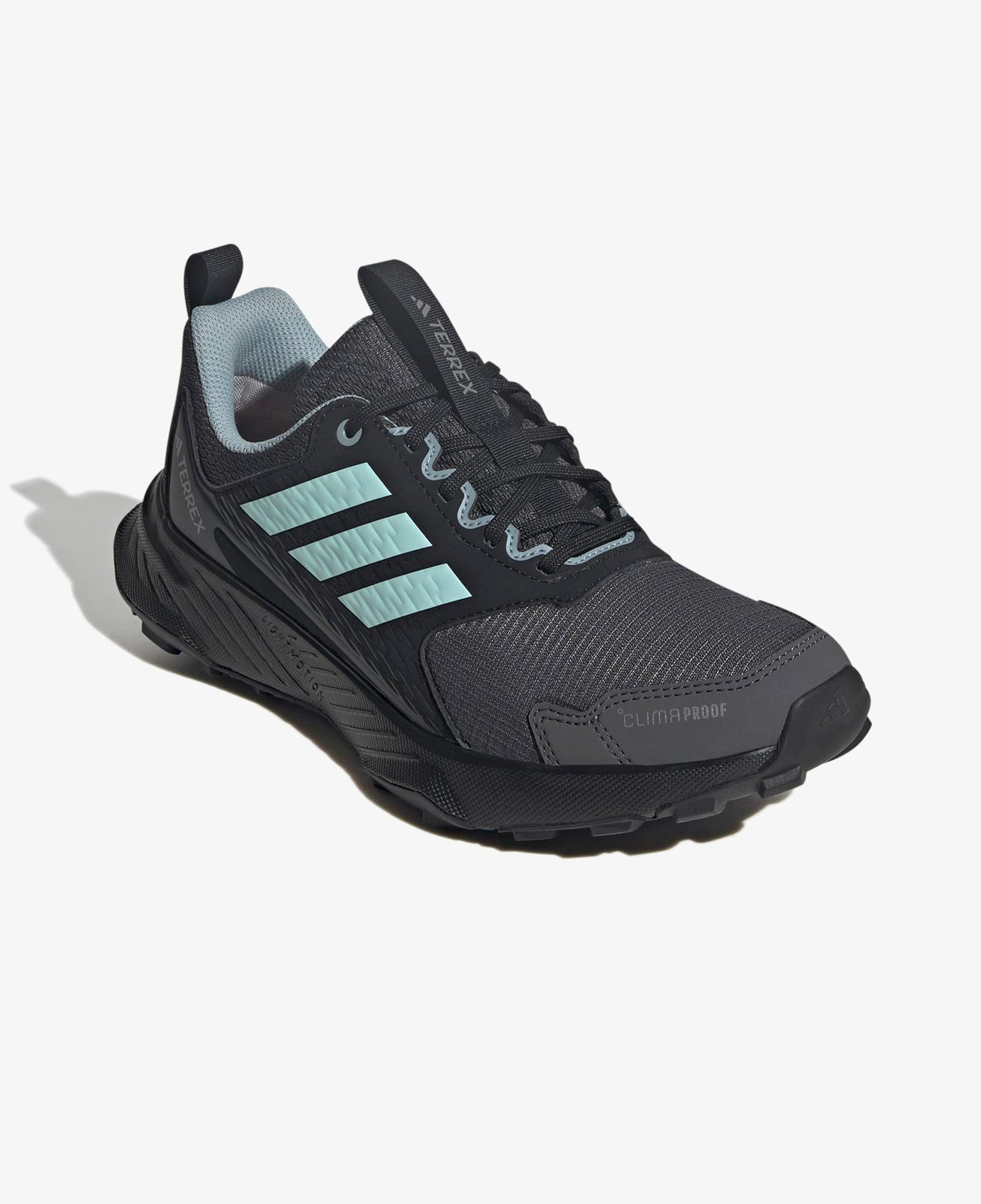 adidas Terrex Tracefinder 2 Climaproof Kadın Gri Koşu Ayakkabısı