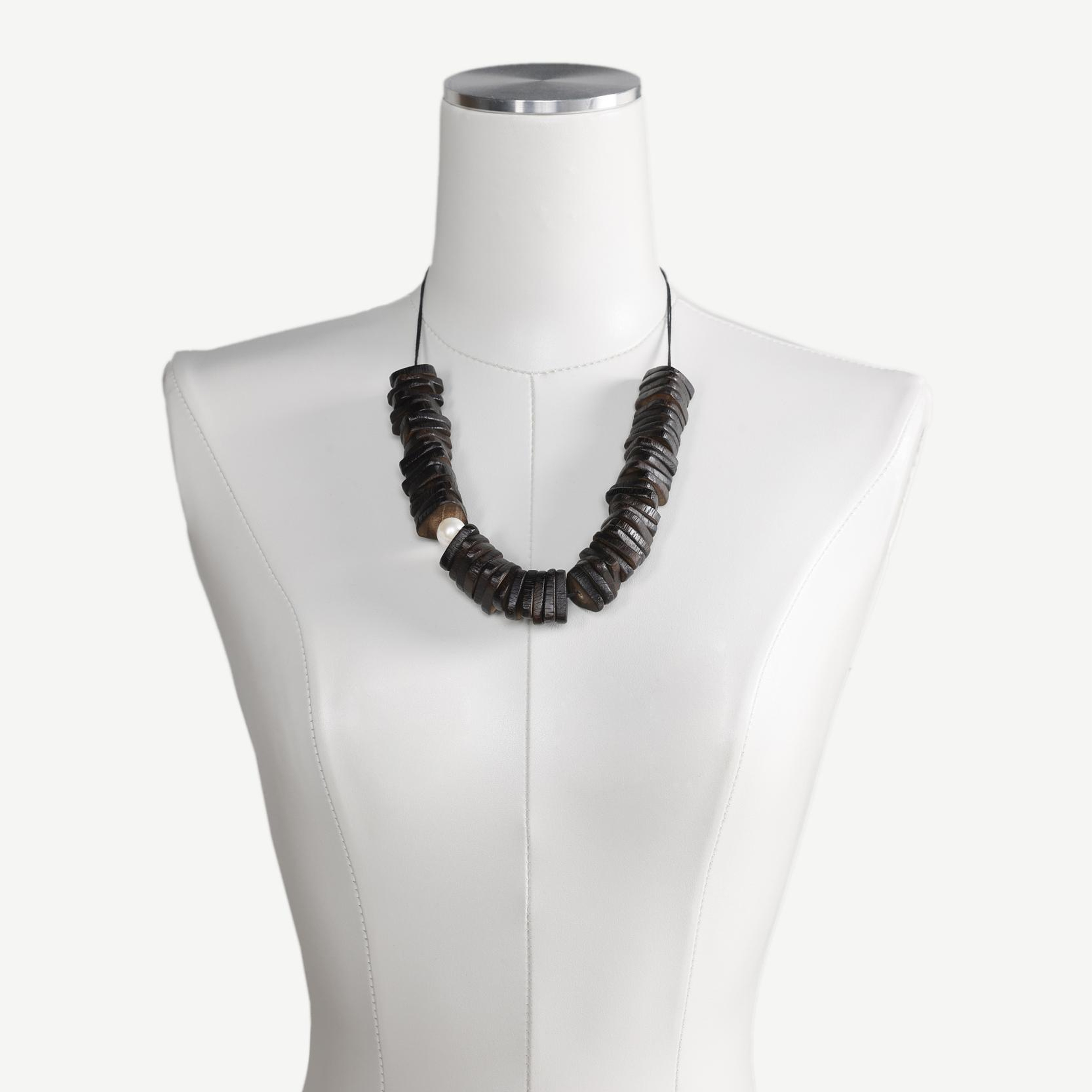 YARGICI İnci Detaylı Ahşap Kolye