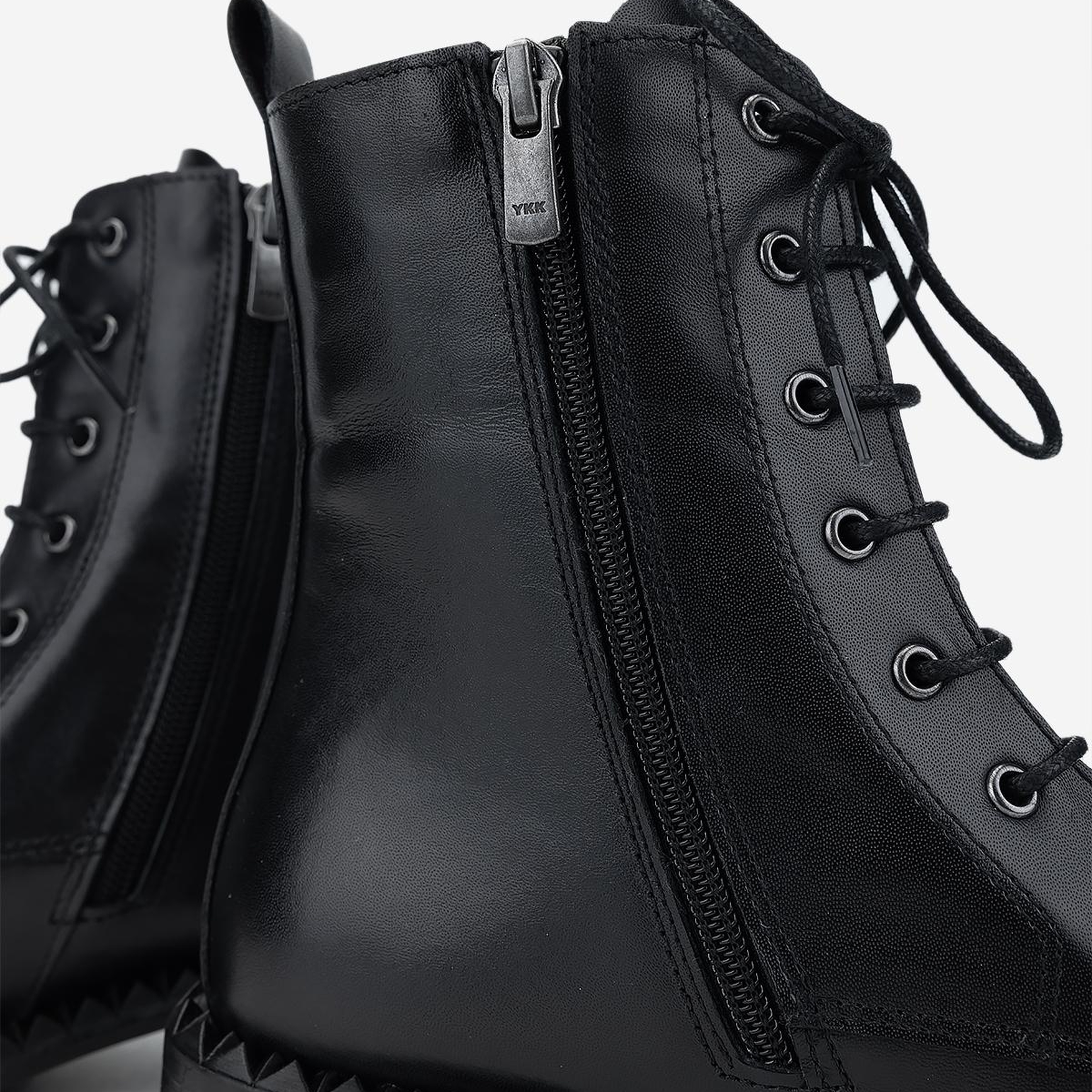 Valmenti Kadın Hakiki Deri Siyah Düz Bot