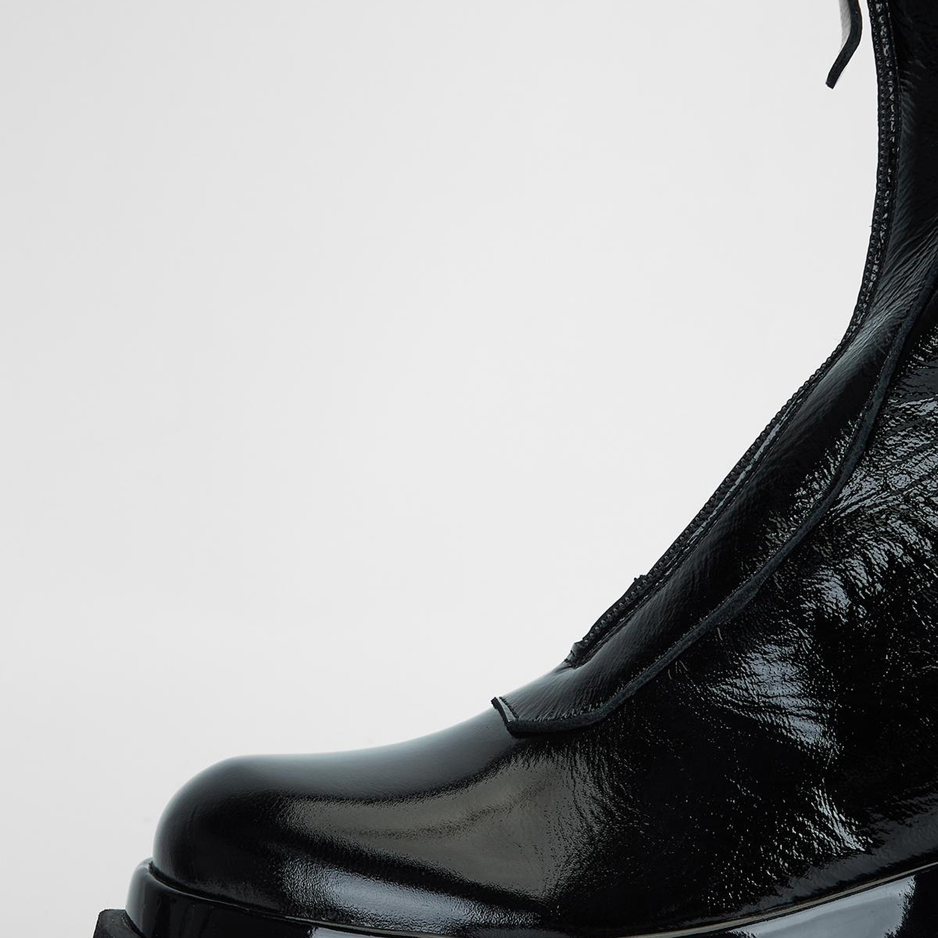 Valmenti Kadın Hakiki Deri Siyah Kırışık Rugan Düz Bot