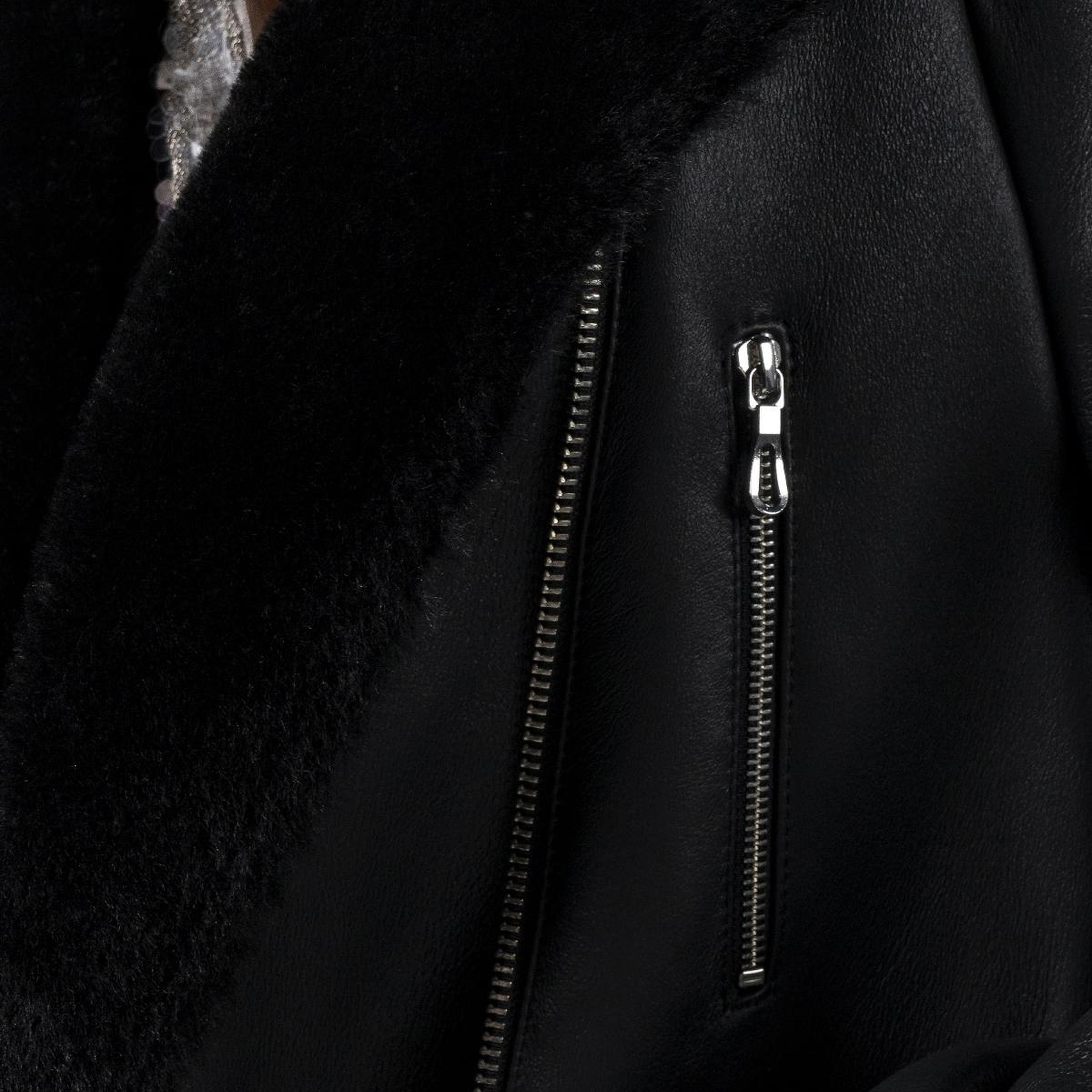 Valmenti Kadın Hakiki Deri Siyah Mont