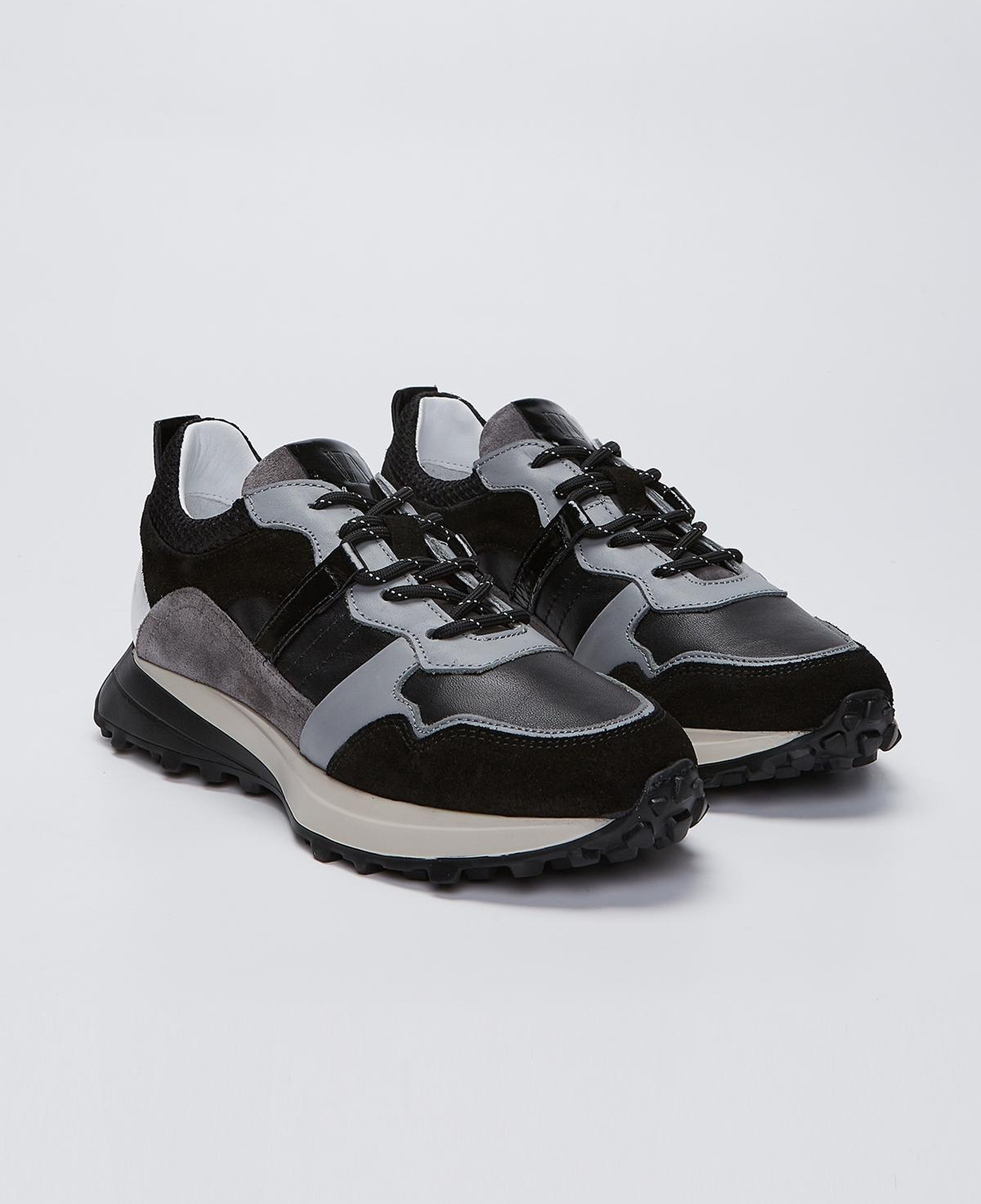 Valmenti Kadın Hakiki Deri Siyah Spor Ayakkabı