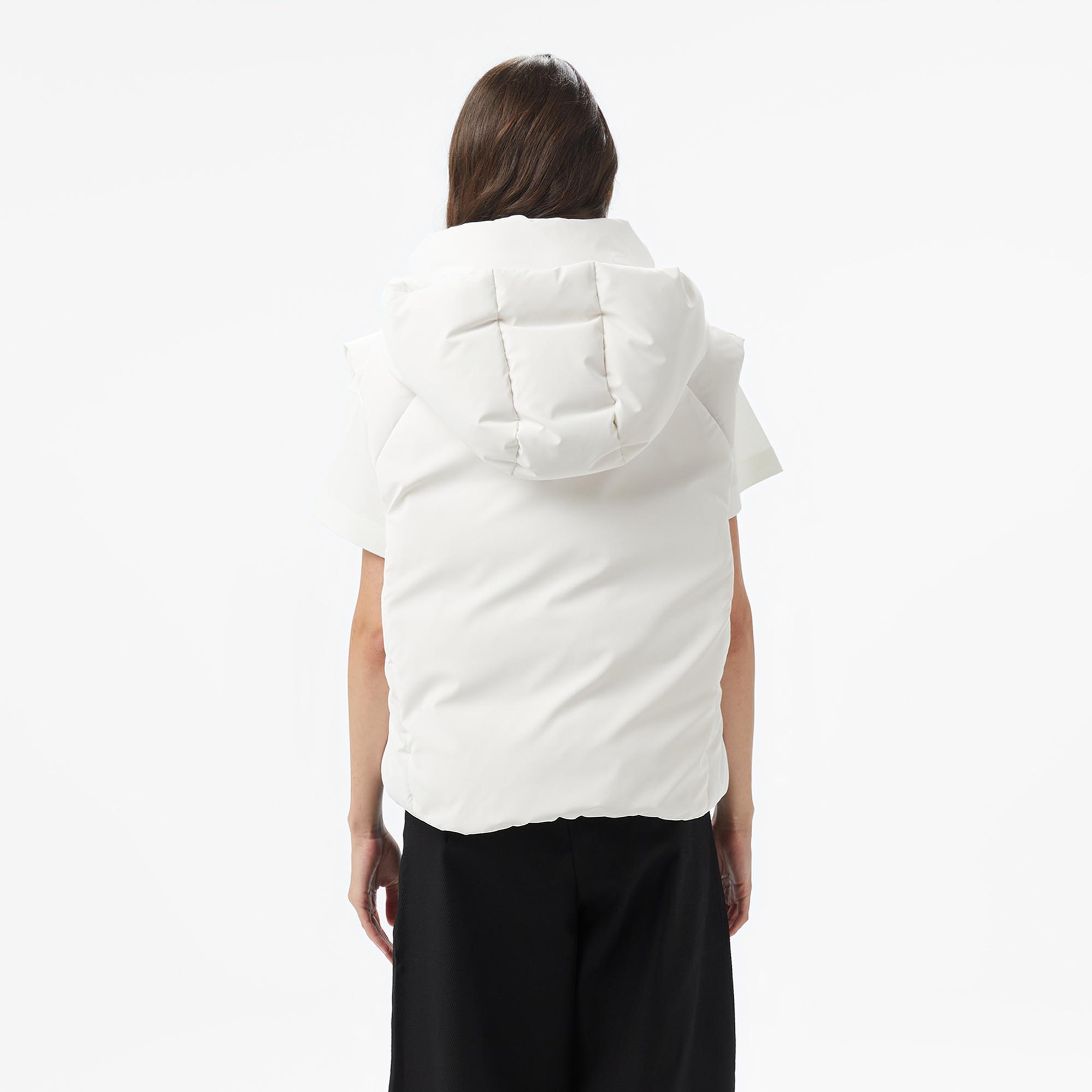 Lacoste Kadın Kapüşonlu Beyaz Yelek