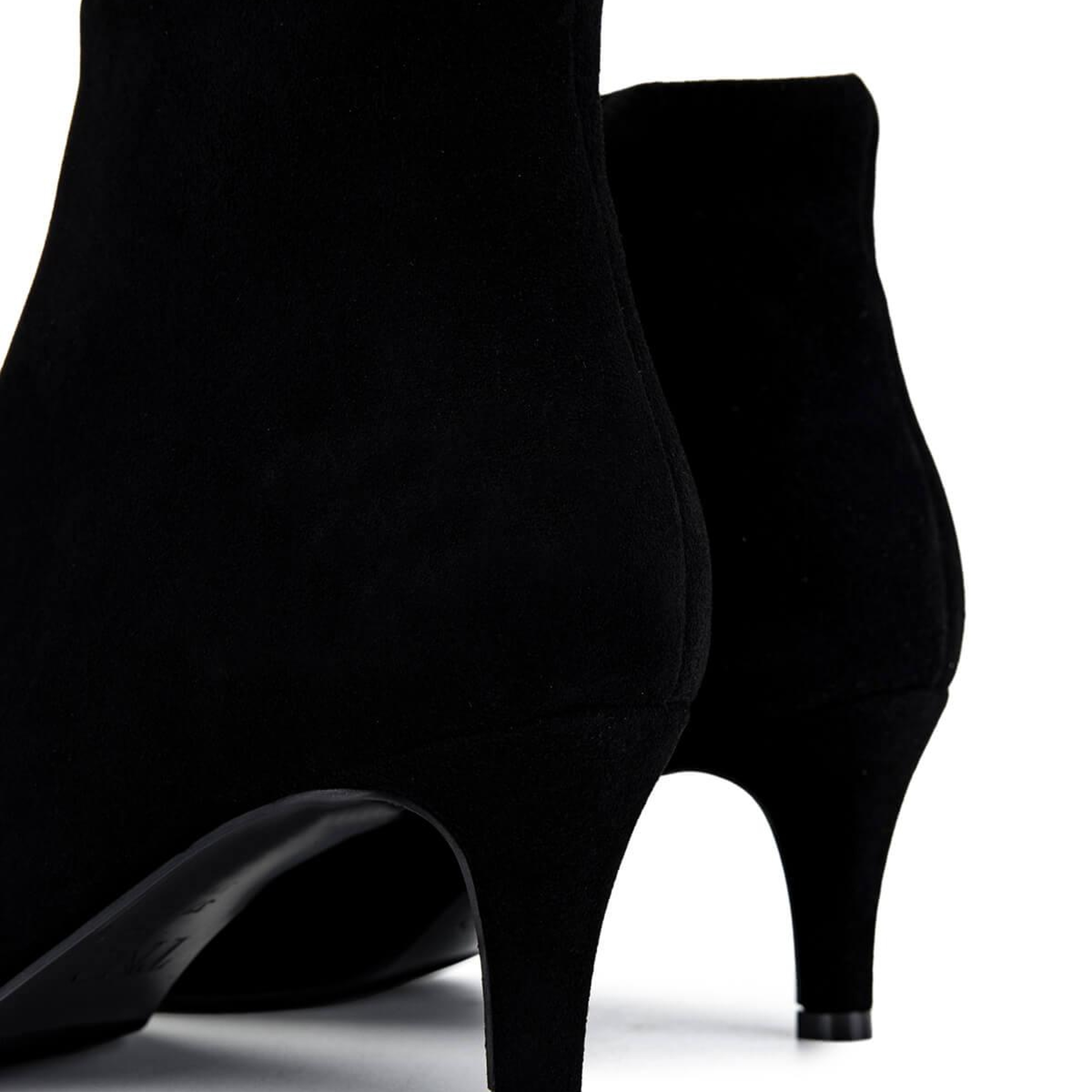 Tamer Tanca Kadın Hakiki Deri Siyah Süet Topuklu Bot