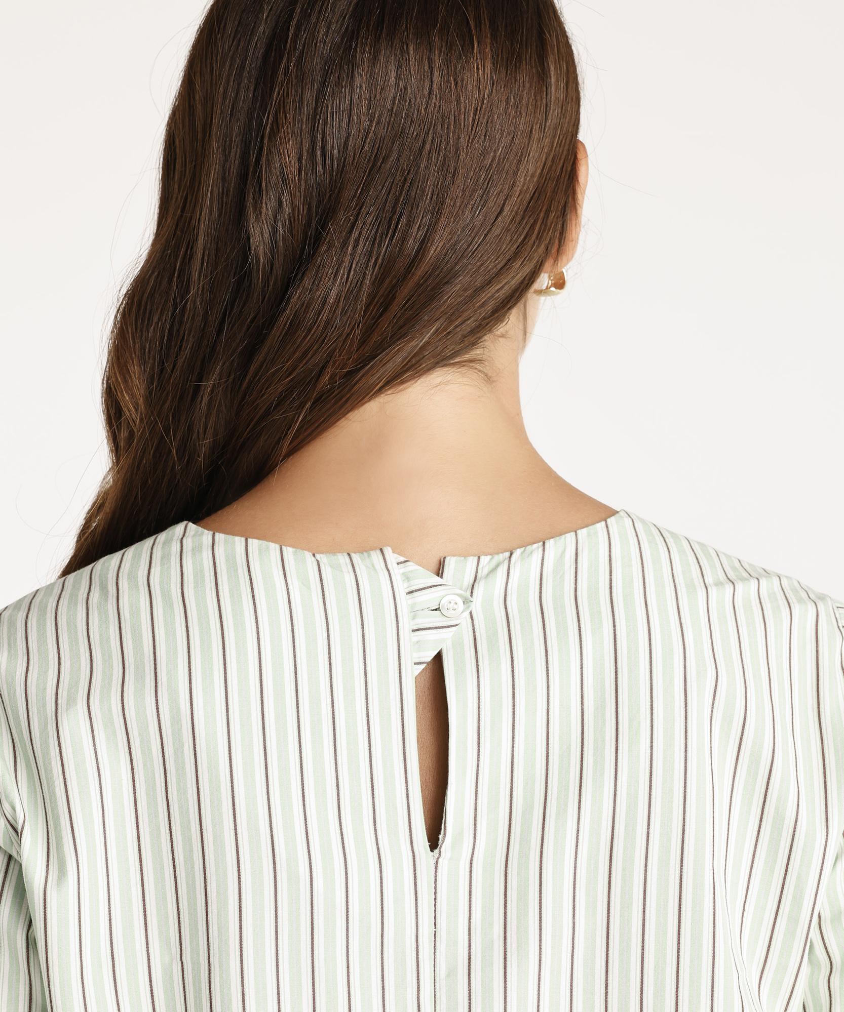 YARGICI Arka Detaylı Bluz