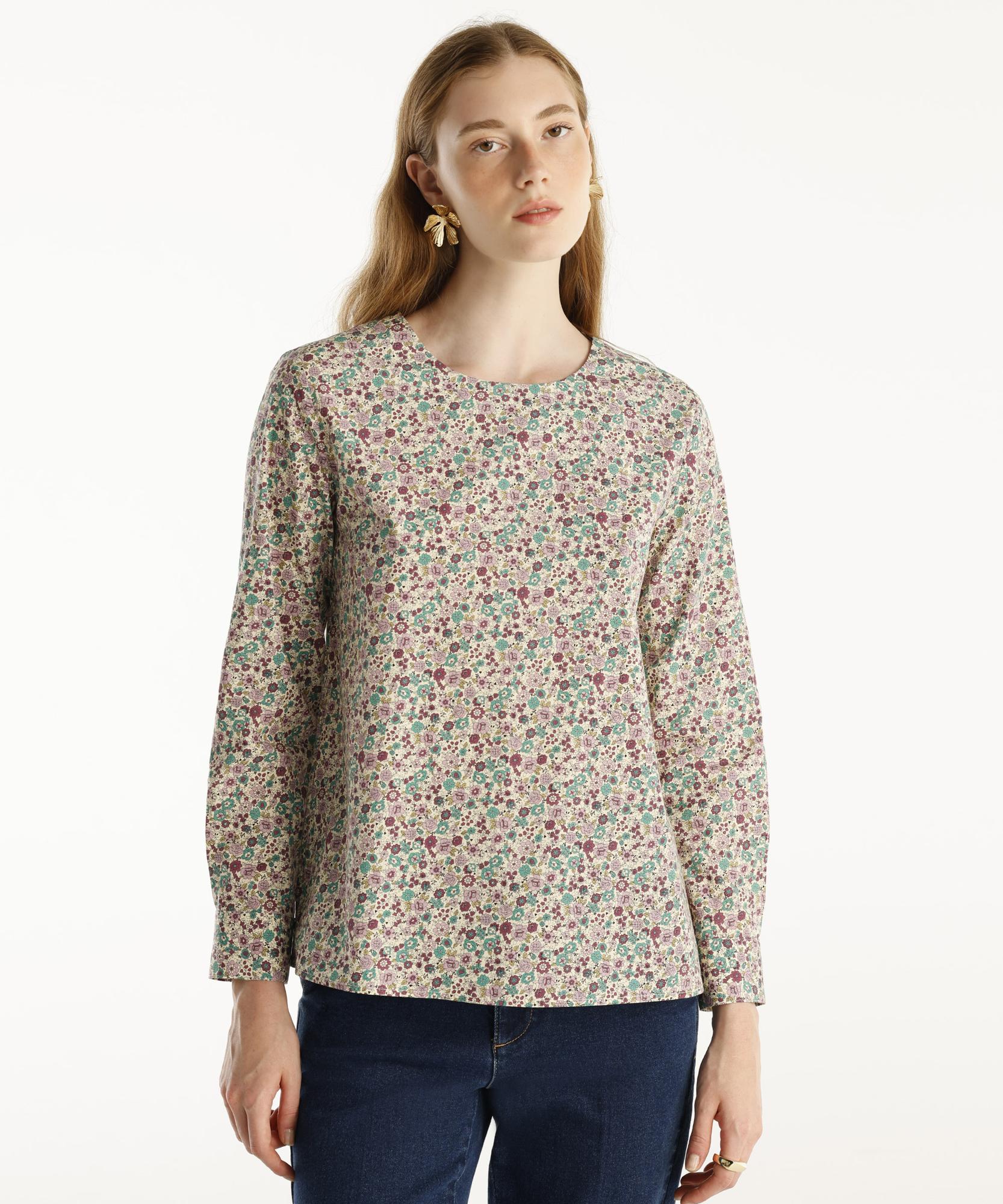 YARGICI Arka Detaylı Bluz