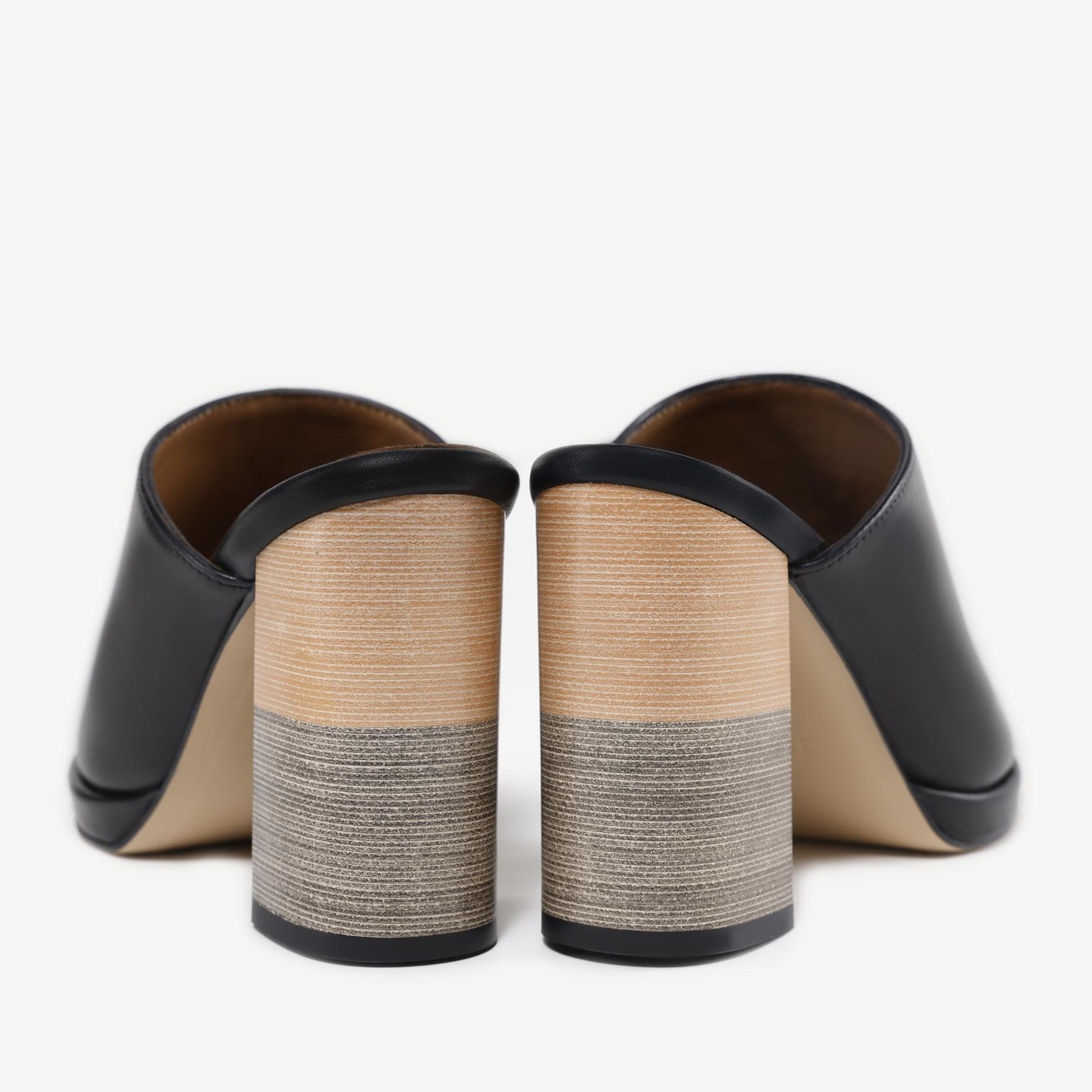 YARGICI Topuk Detaylı Deri Terlik