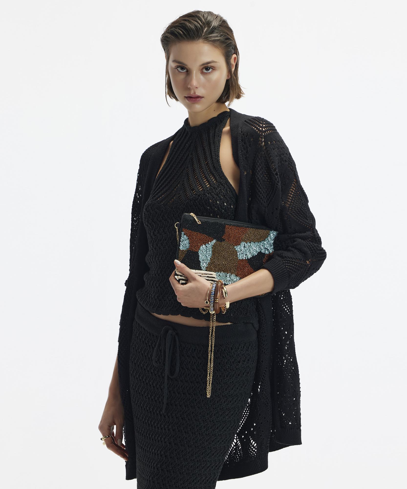 YARGICI Boyundan Bağlanan Triko Üst