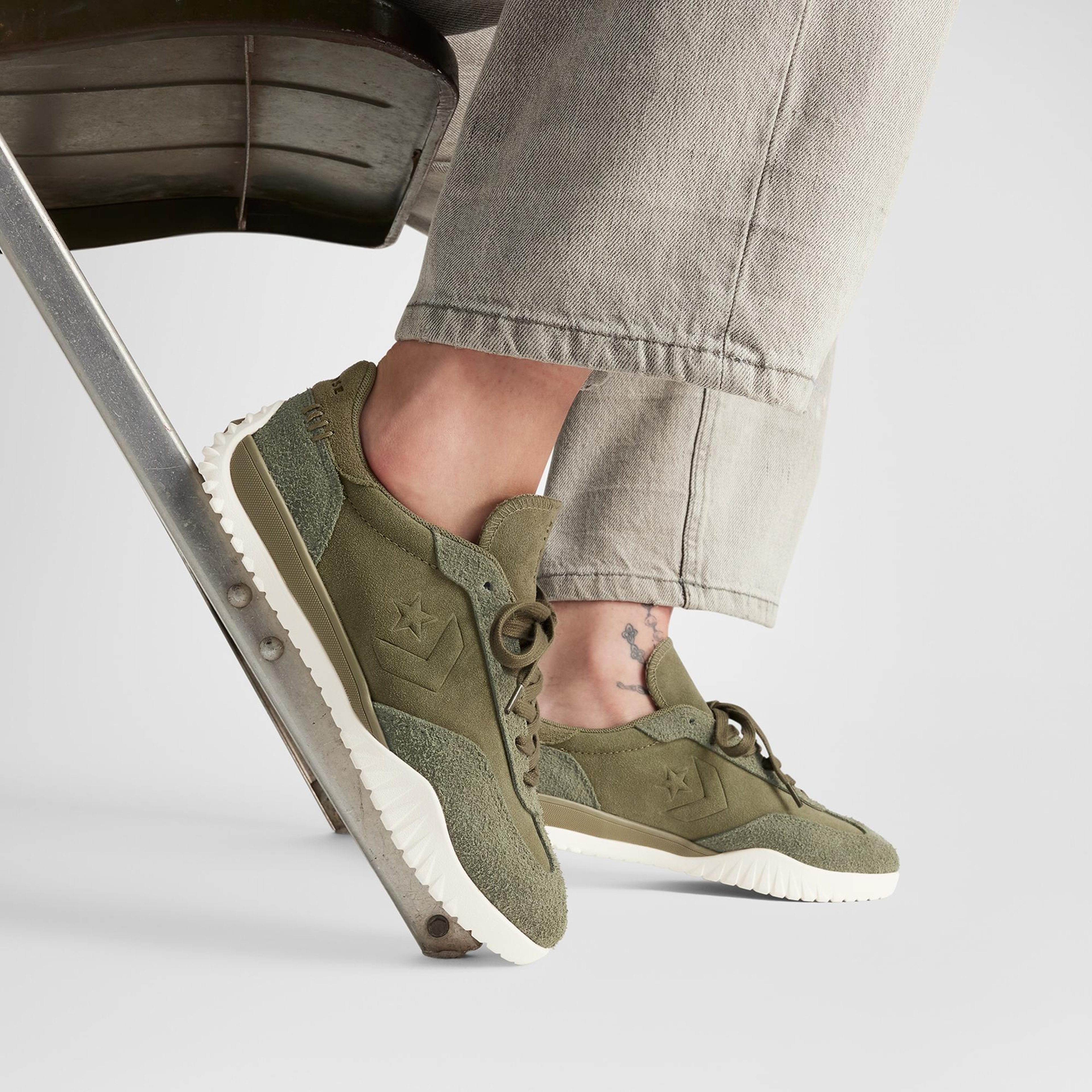 Converse Run Star Trainer Colourful Suede Unisex Haki Sneaker