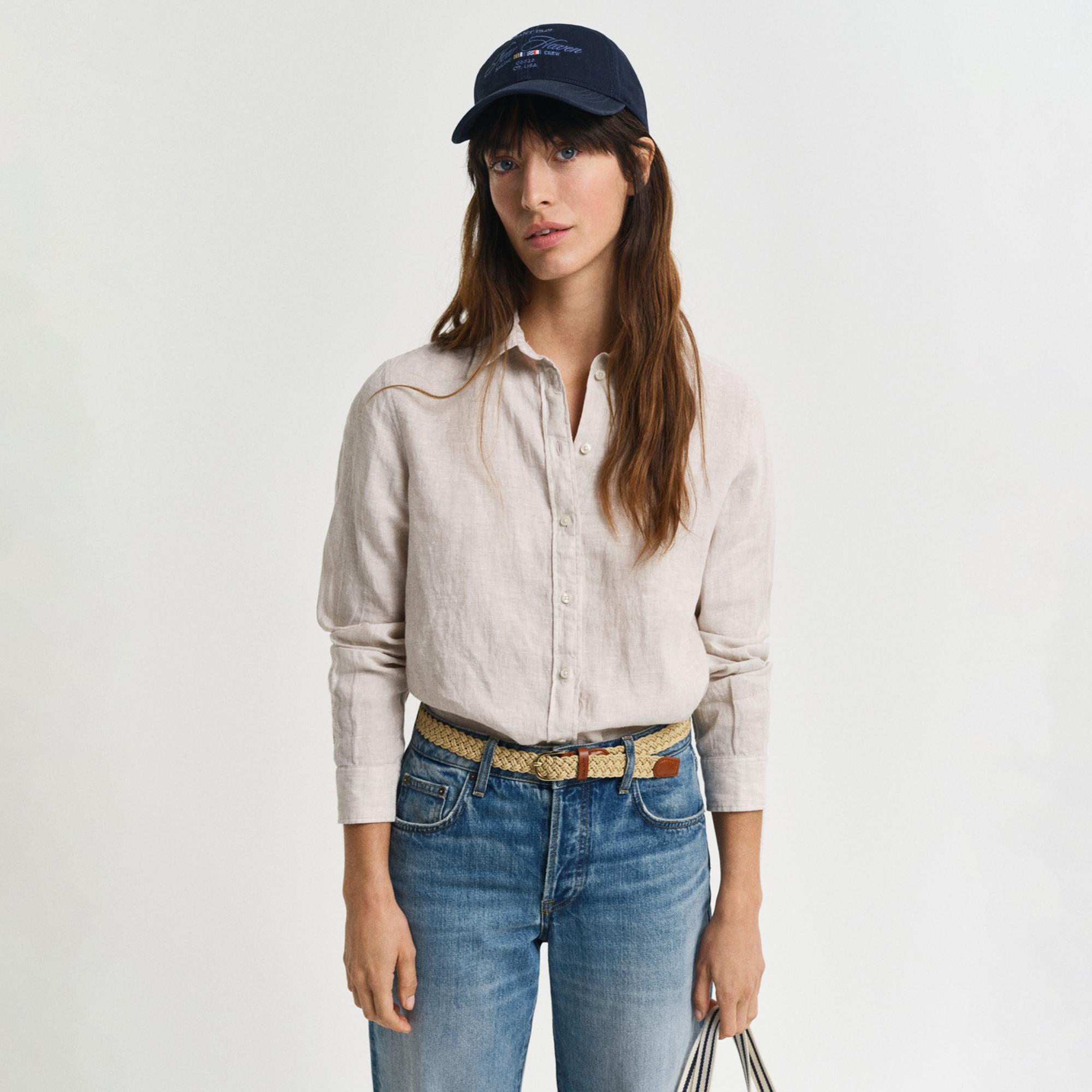 GANT Kadın Bej Regular Fit Klasik Yaka Gömlek