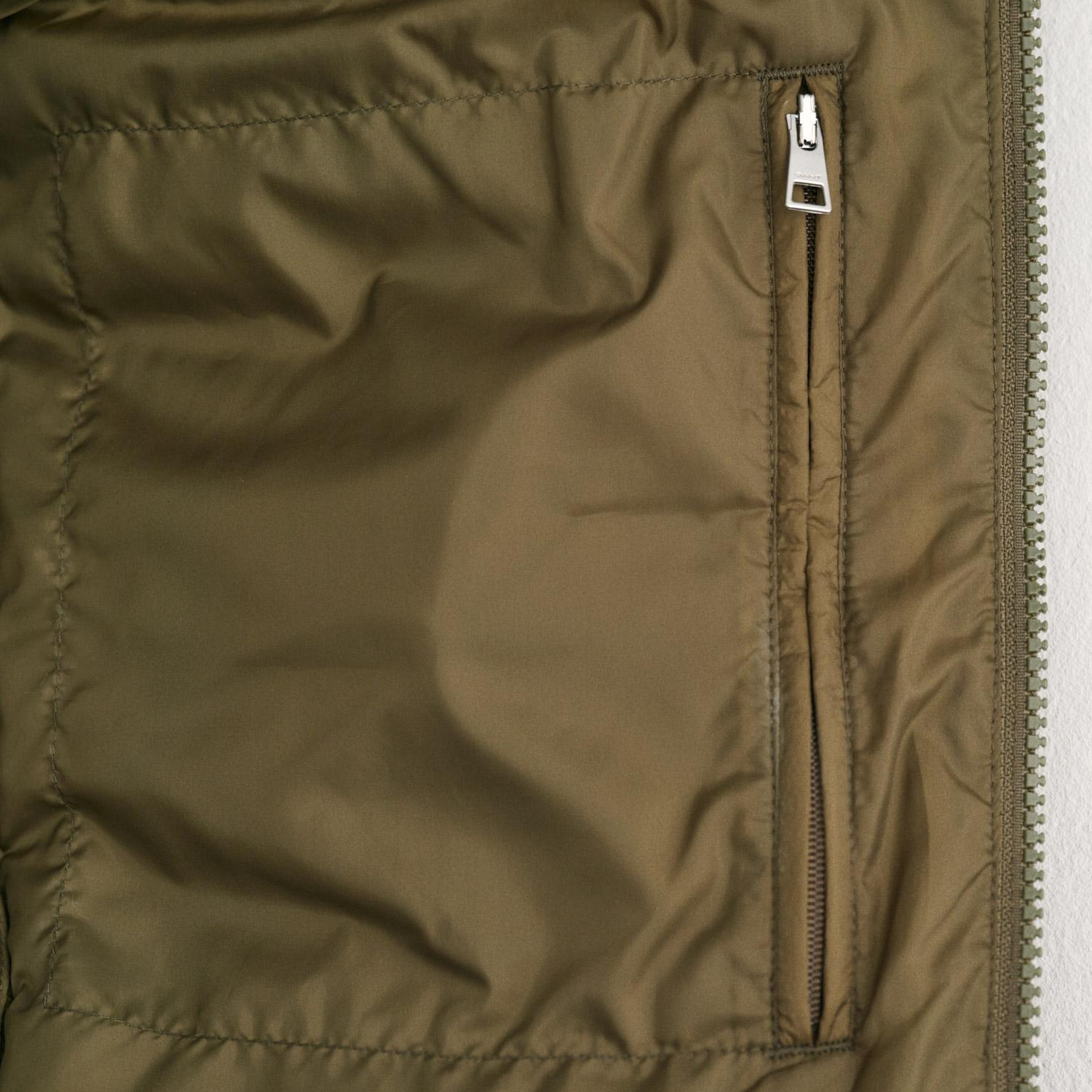 GANT Erkek Yeşil Regular Fit Dik Yaka Kapitone Yelek