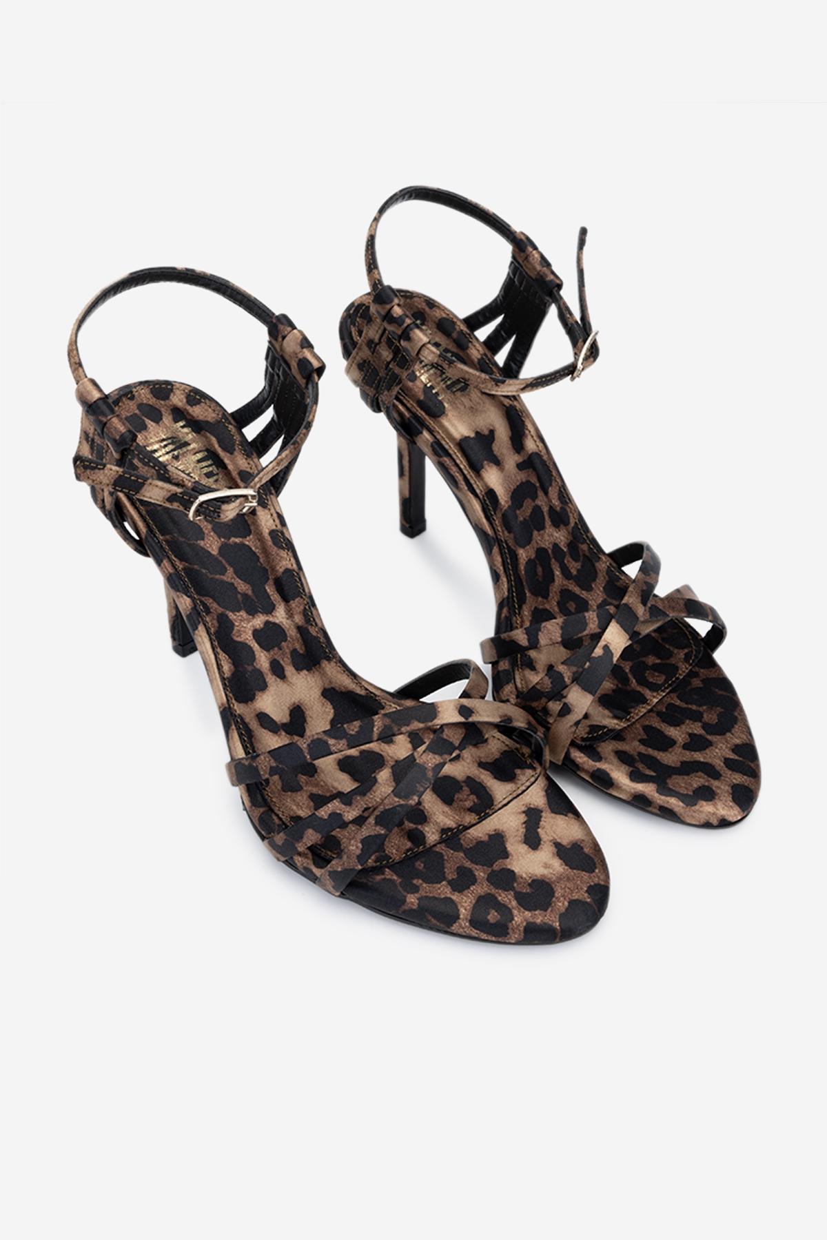 Valmenti Kadın Suni Deri Leopar Topuklu Sandalet
