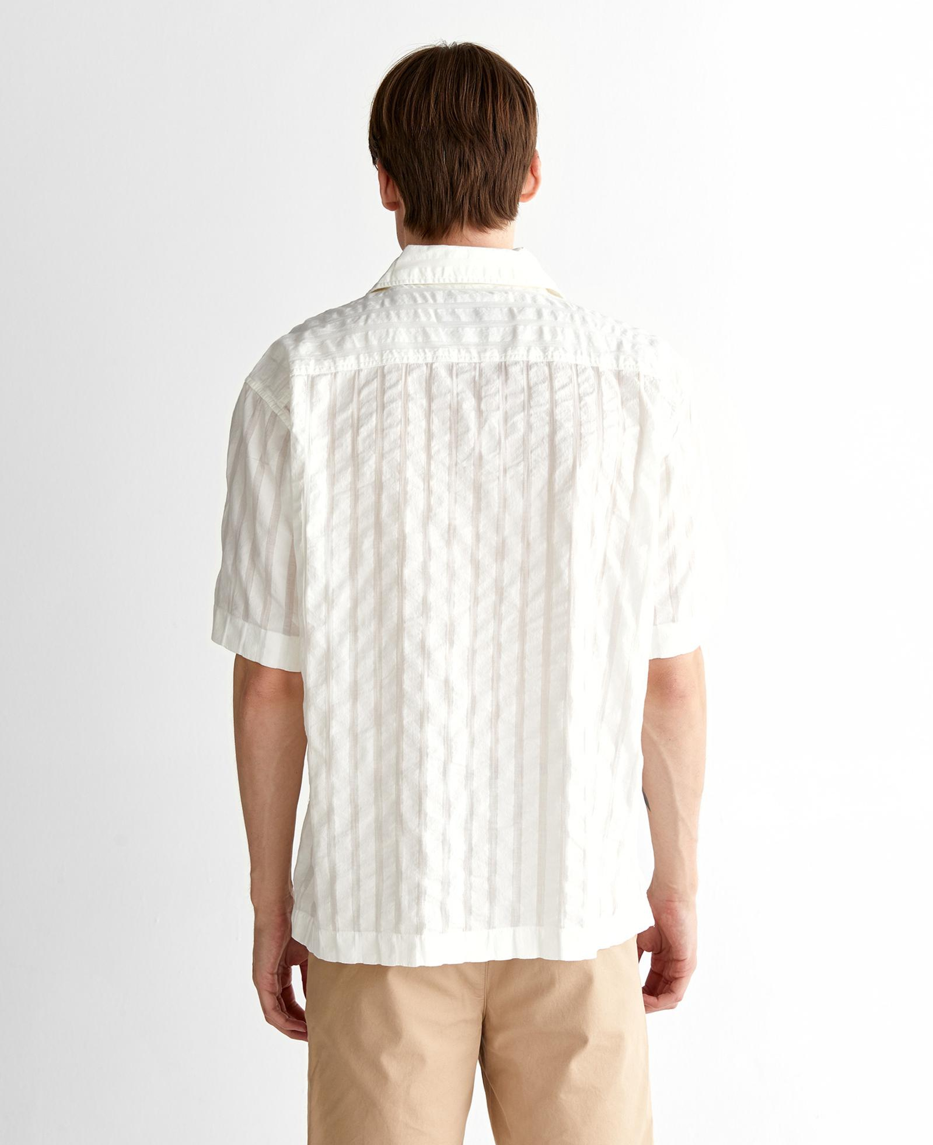 GANT Erkek Krem Relaxed Fit Klasik Yaka Çizgili Gömlek