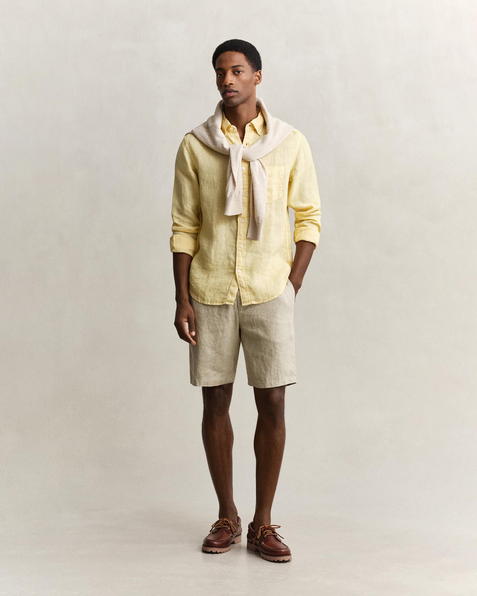 Gant Erkek Sarı Regular Fit Düğmeli Yaka Keten Gömlek