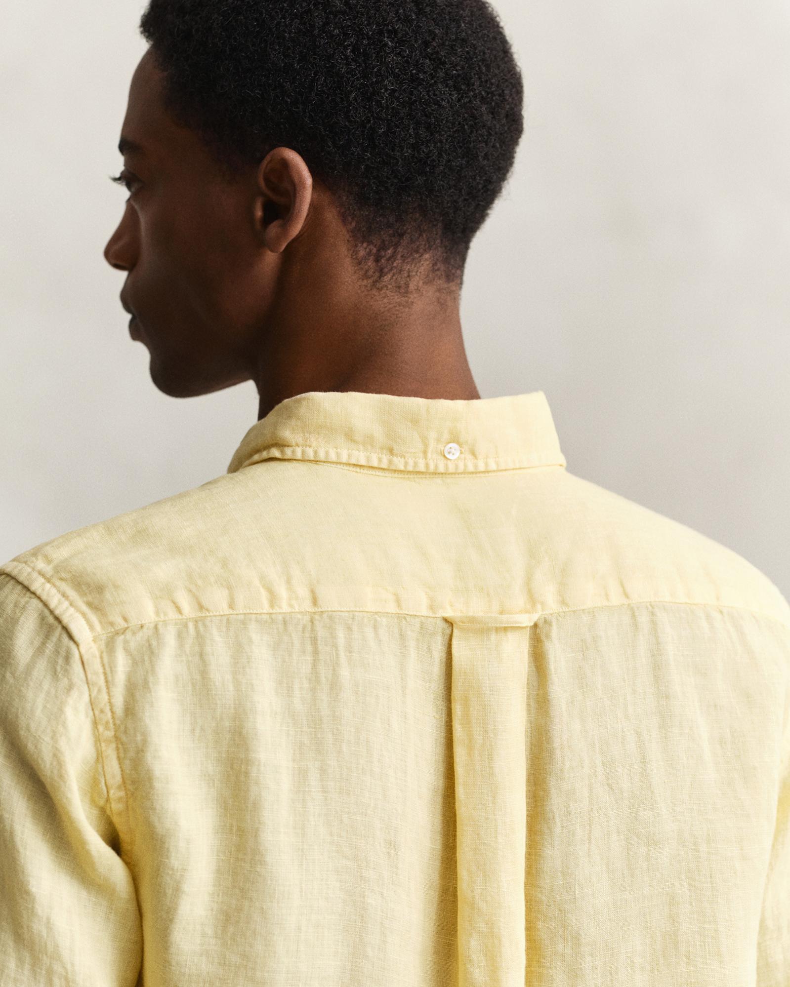 Gant Erkek Sarı Regular Fit Düğmeli Yaka Keten Gömlek