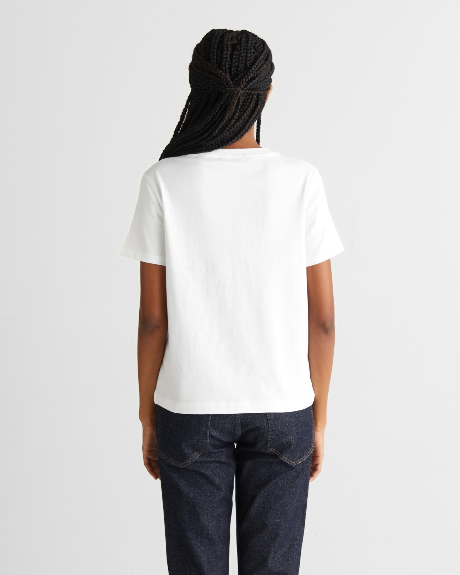 GANT Kadın Beyaz Regular Fit Bisiklet Yaka T-Shirt