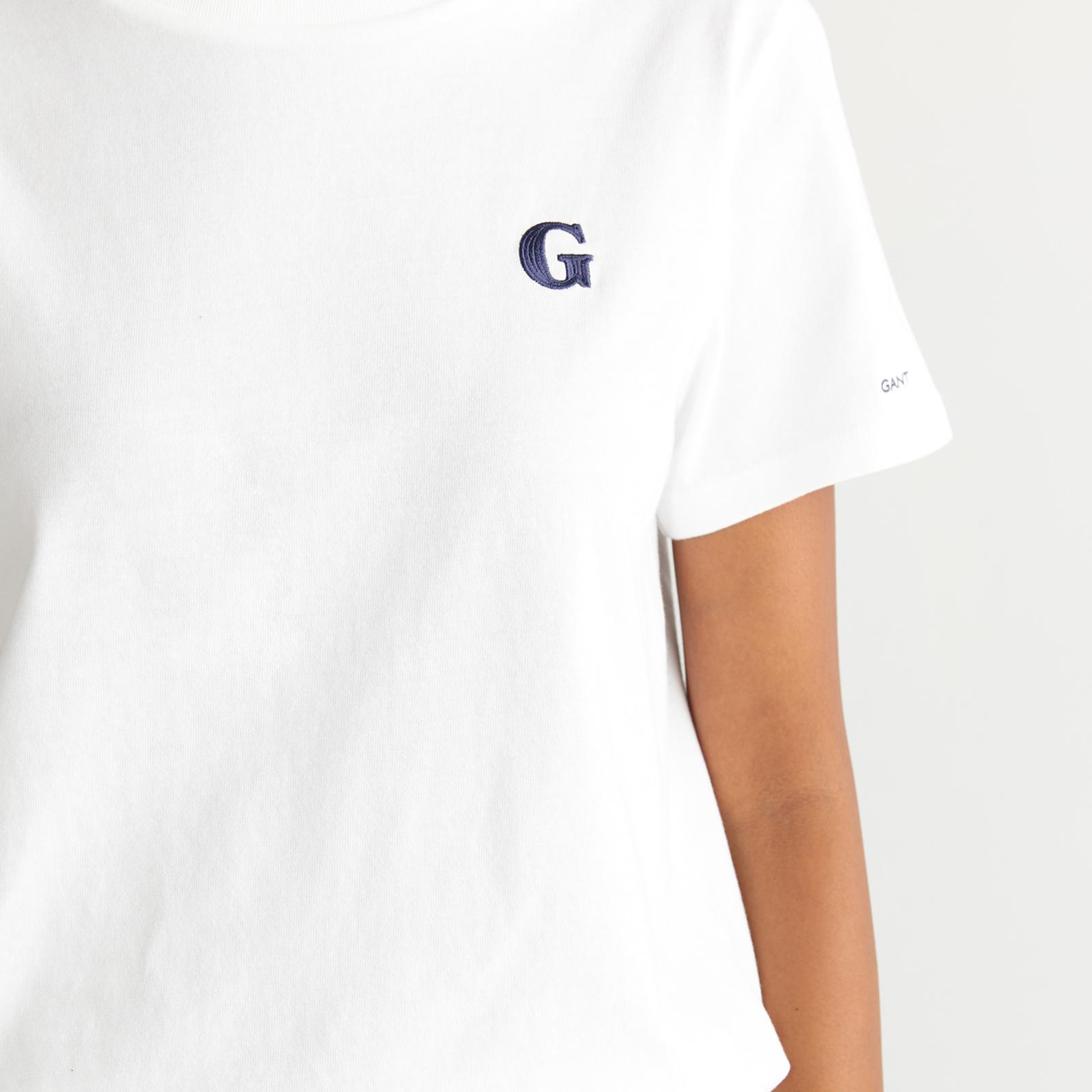 GANT Kadın Beyaz Regular Fit Bisiklet Yaka T-Shirt