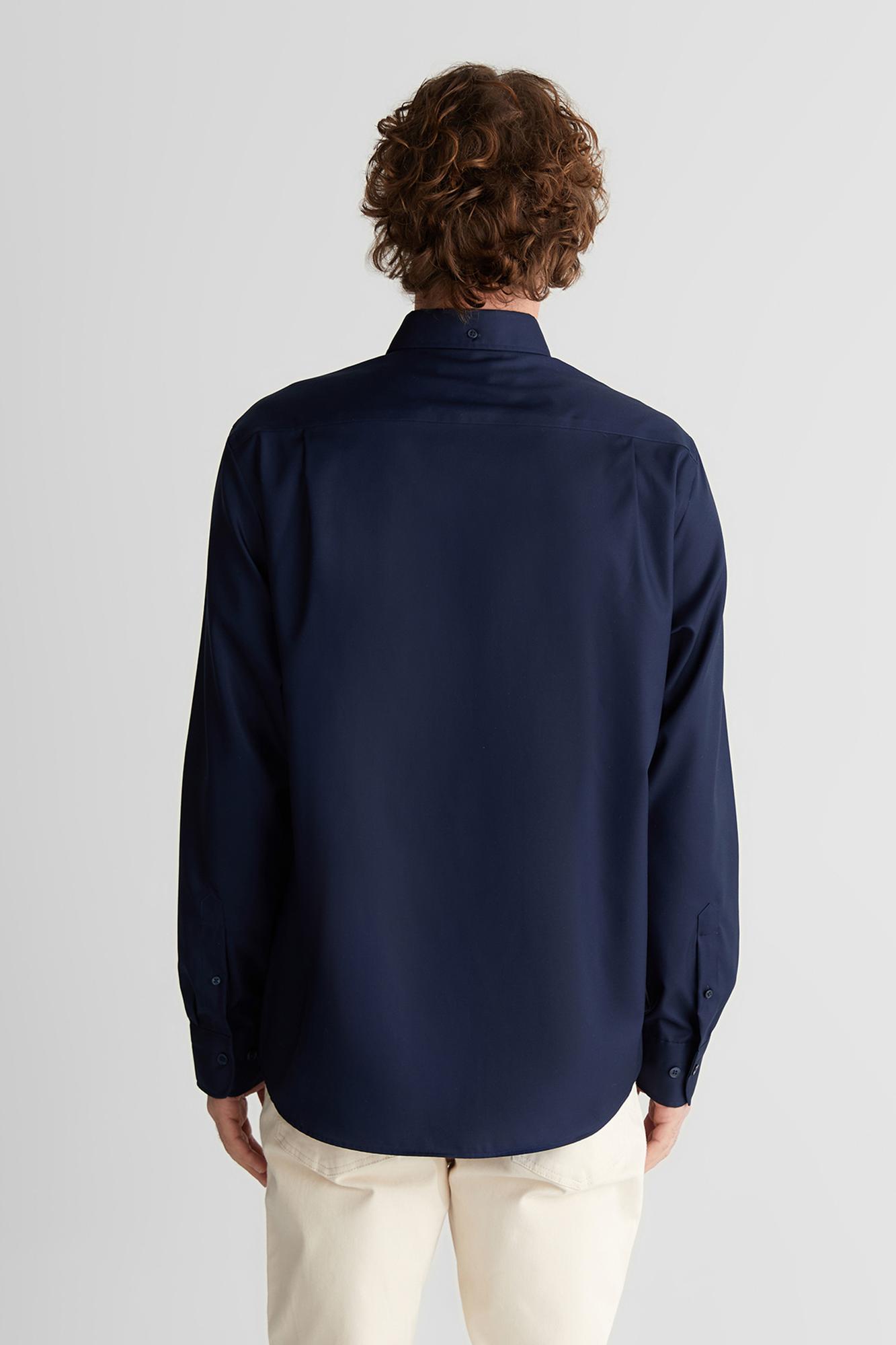 GANT Erkek Lacivert Düğmeli Yaka Logolu Gömlek