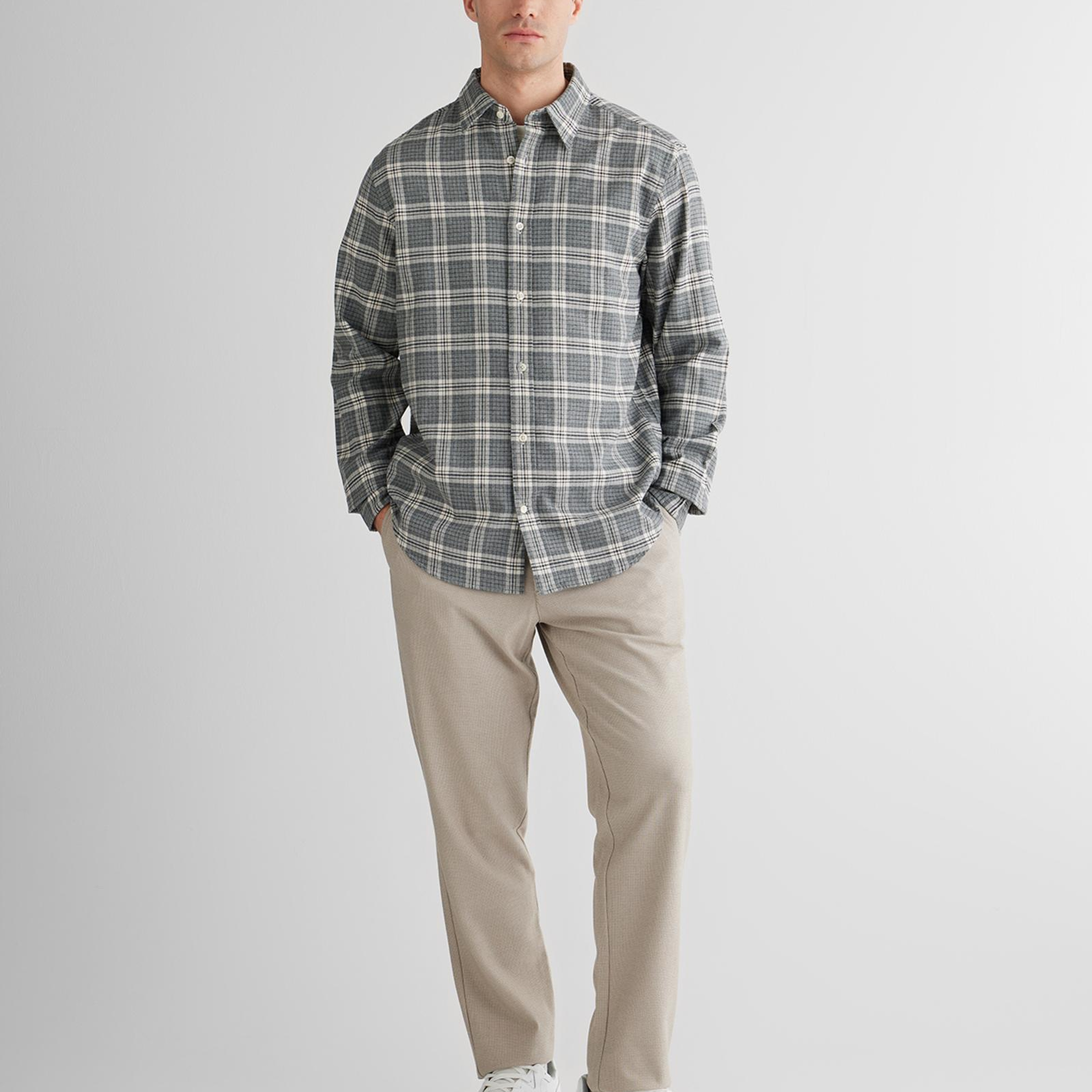 GANT Erkek Gri Regular Fit Bisiklet Yaka Gömlek