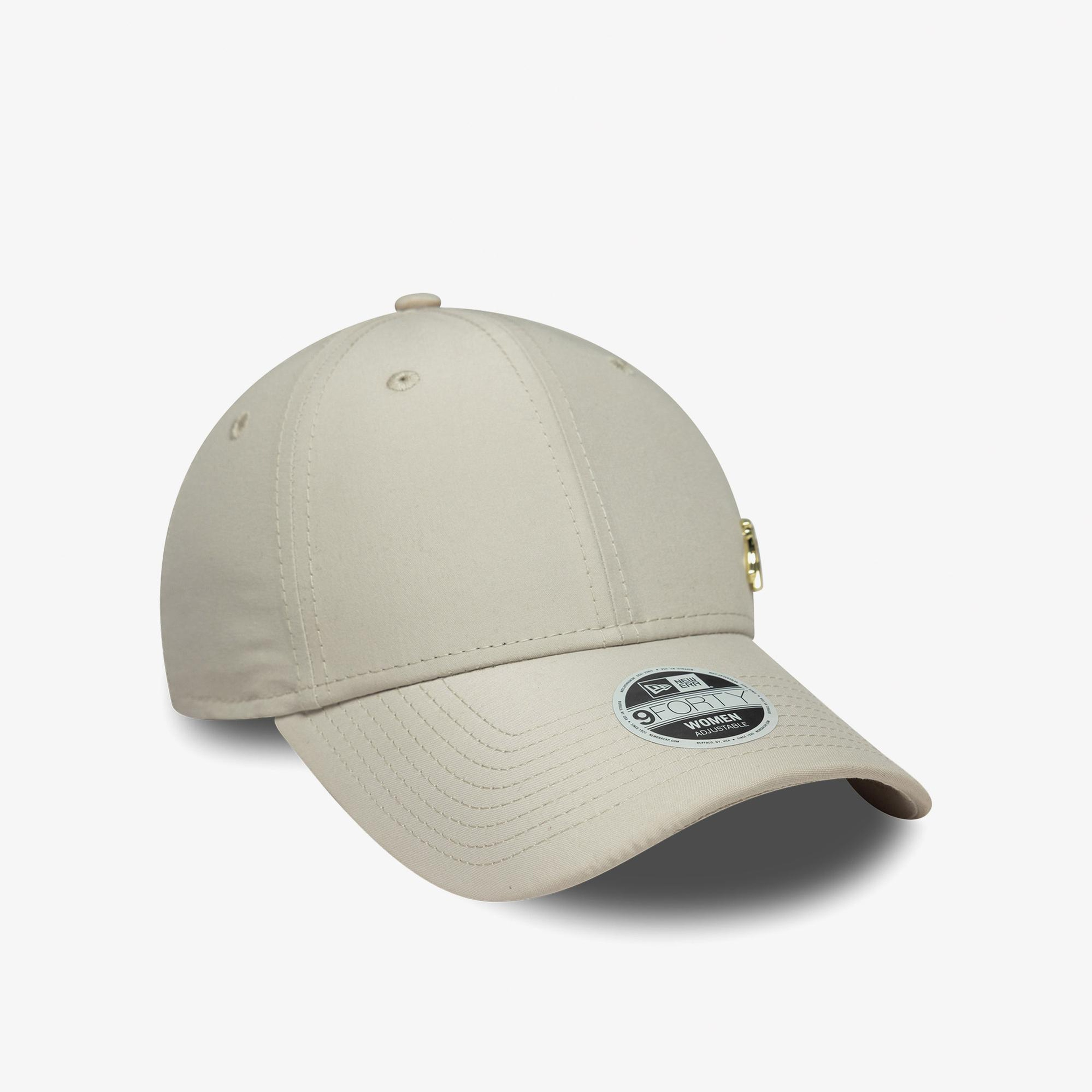 New Era Flawless 9Forty Neyyan Kadın Bej Şapka