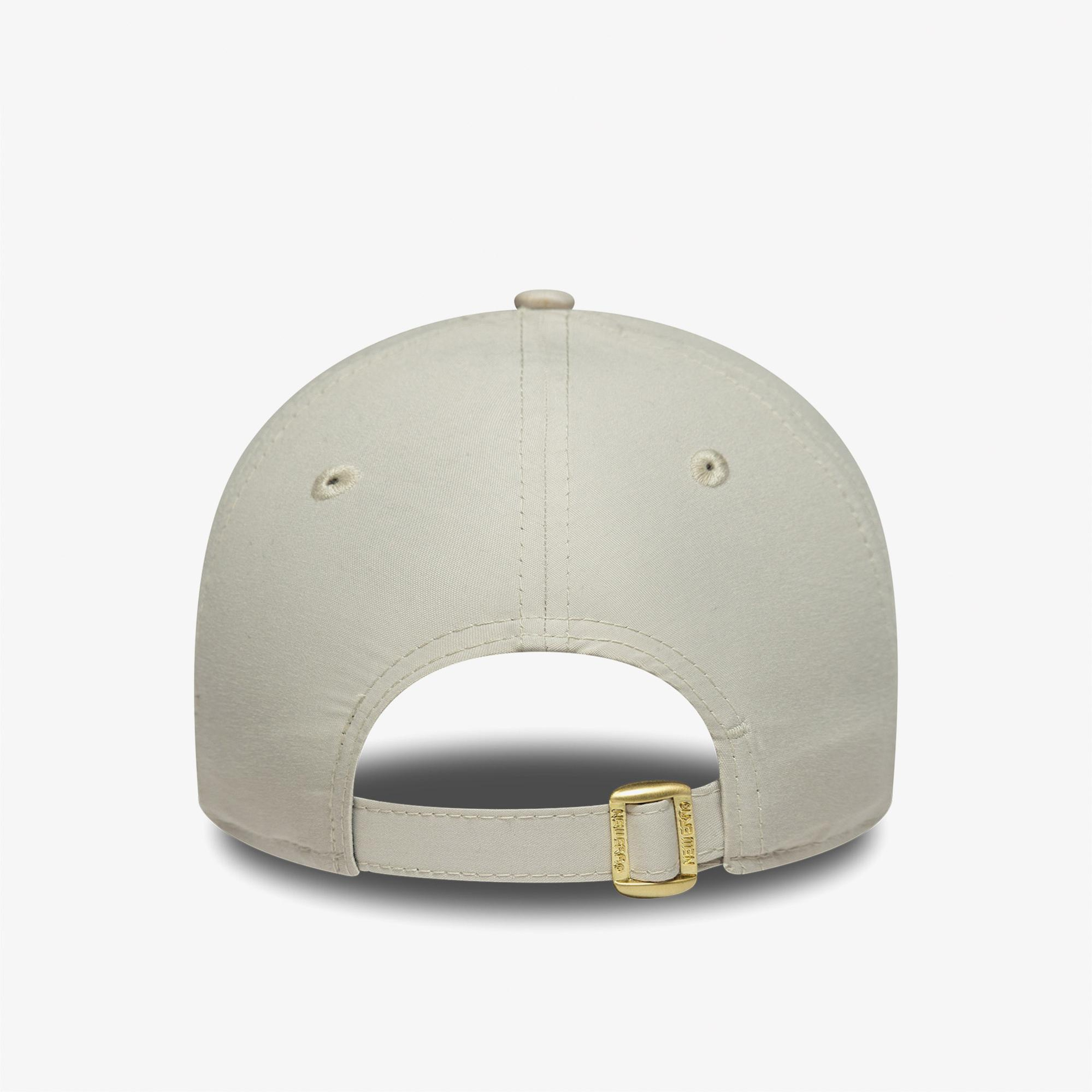 New Era Flawless 9Forty Neyyan Kadın Bej Şapka