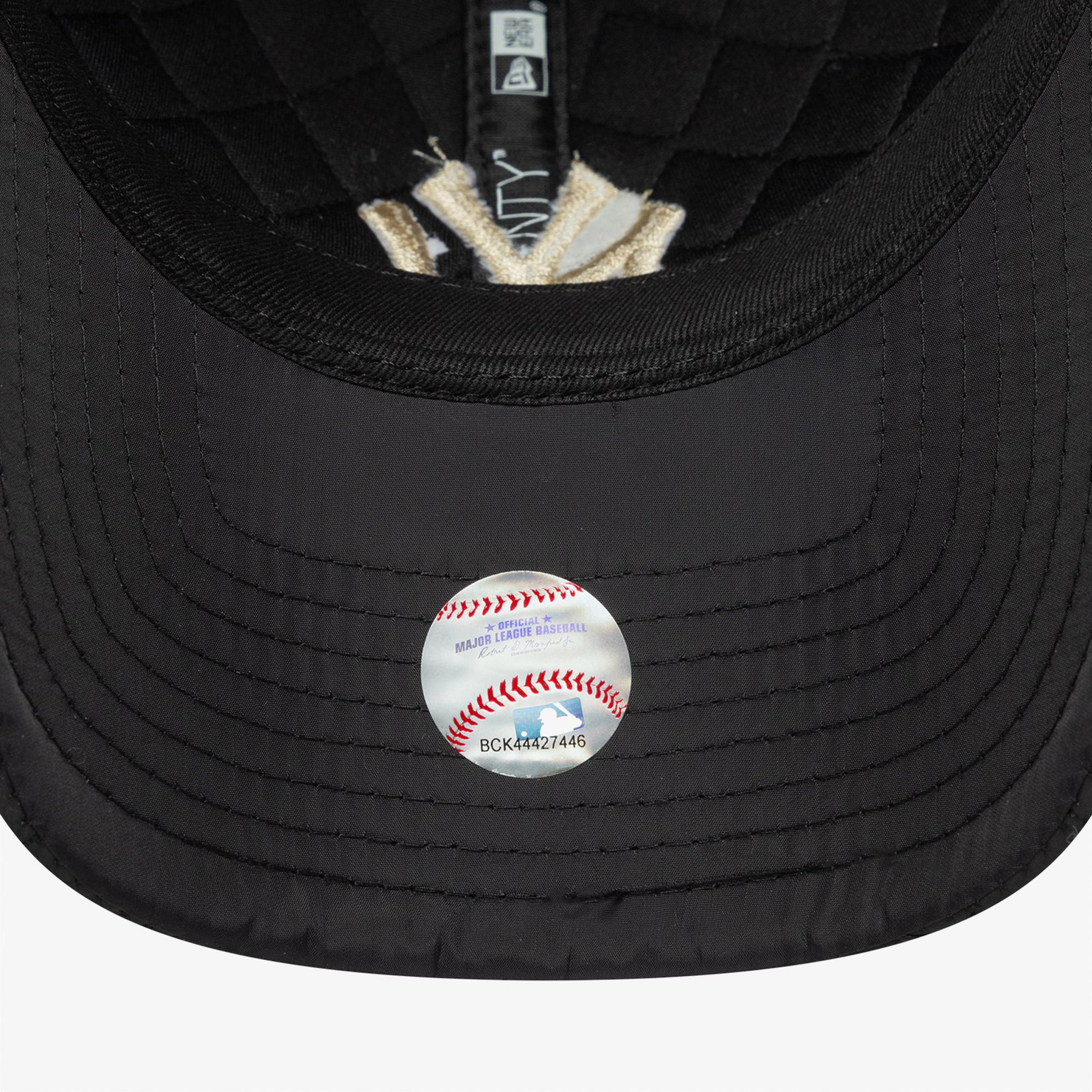 New Era New York Yankees MLB Quilted Unisex Siyah Şapka