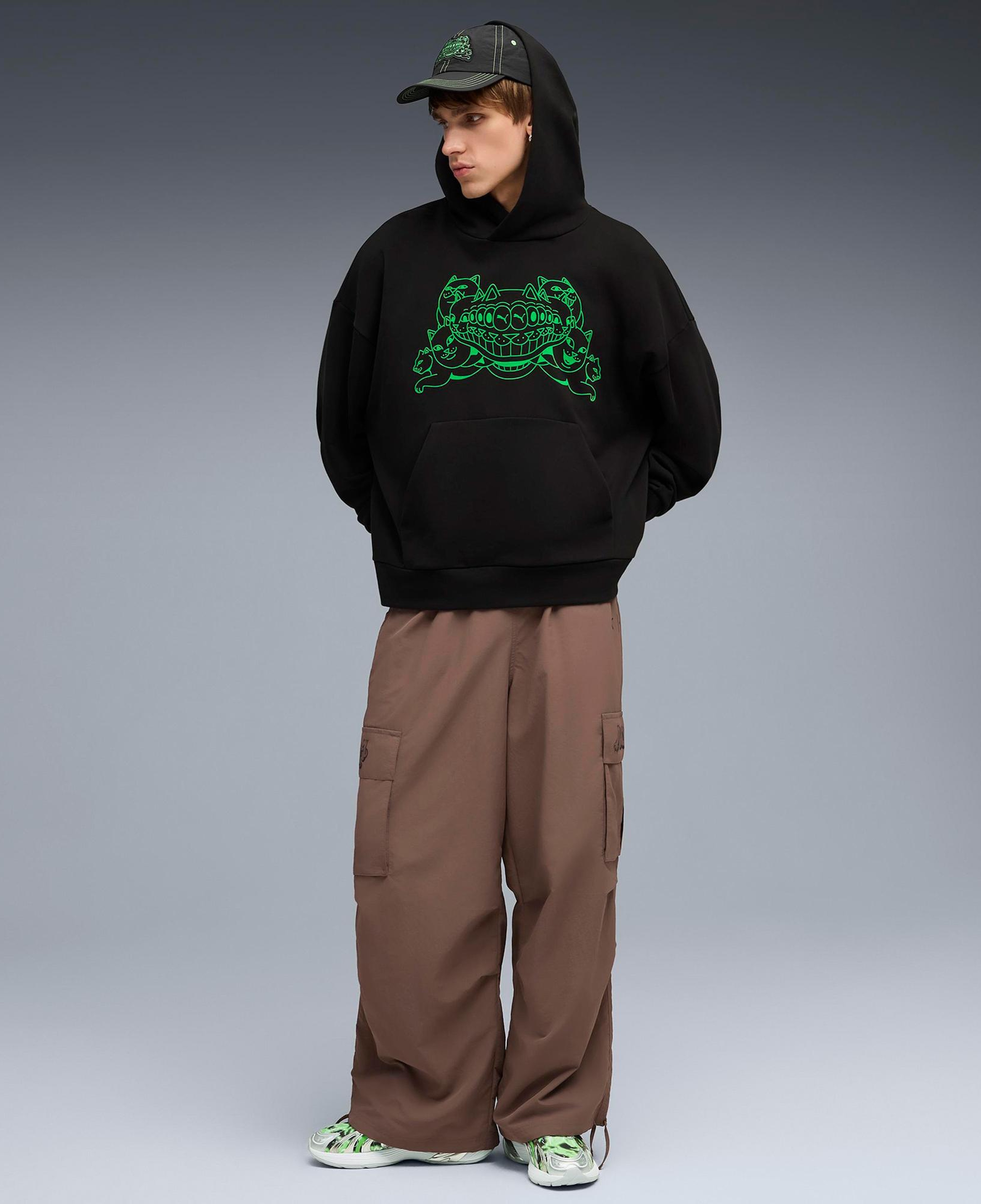 Puma X Ripndip Boxy Erkek Siyah Sweatshirt