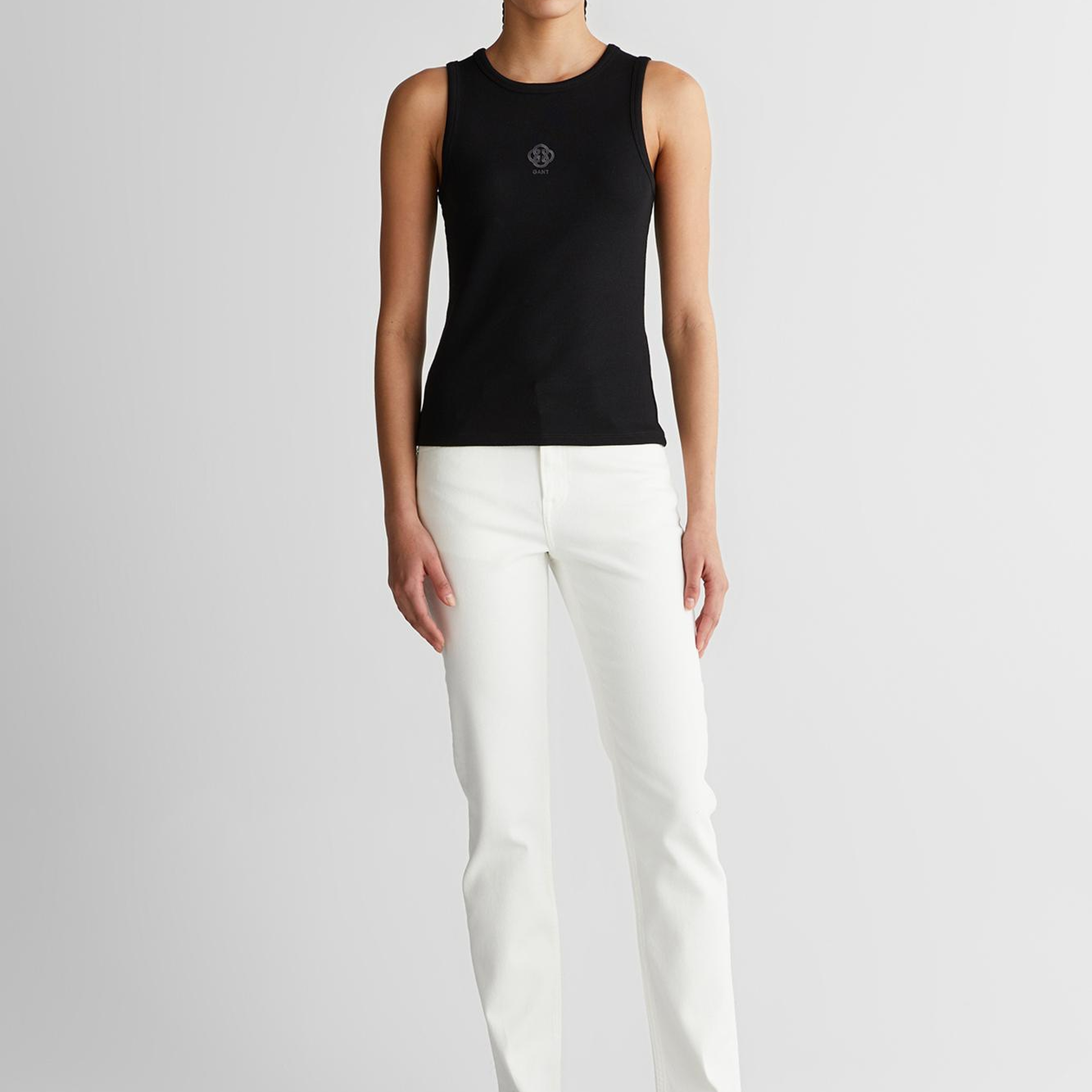 GANT Kadın Siyah Bisiklet Yaka Regular Fit T-Shirt