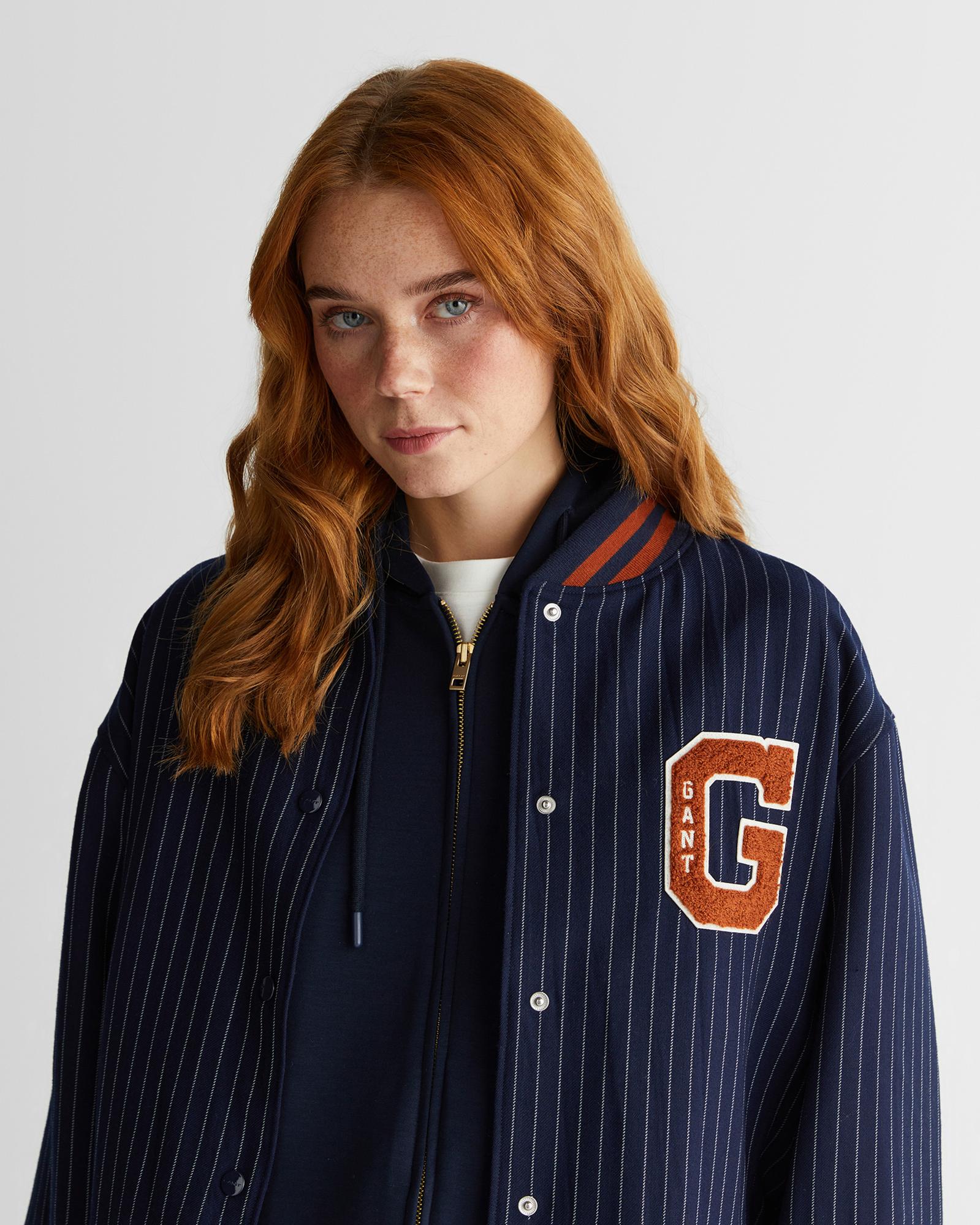 GANT Kadın Lacivert Standart Fit  Mont